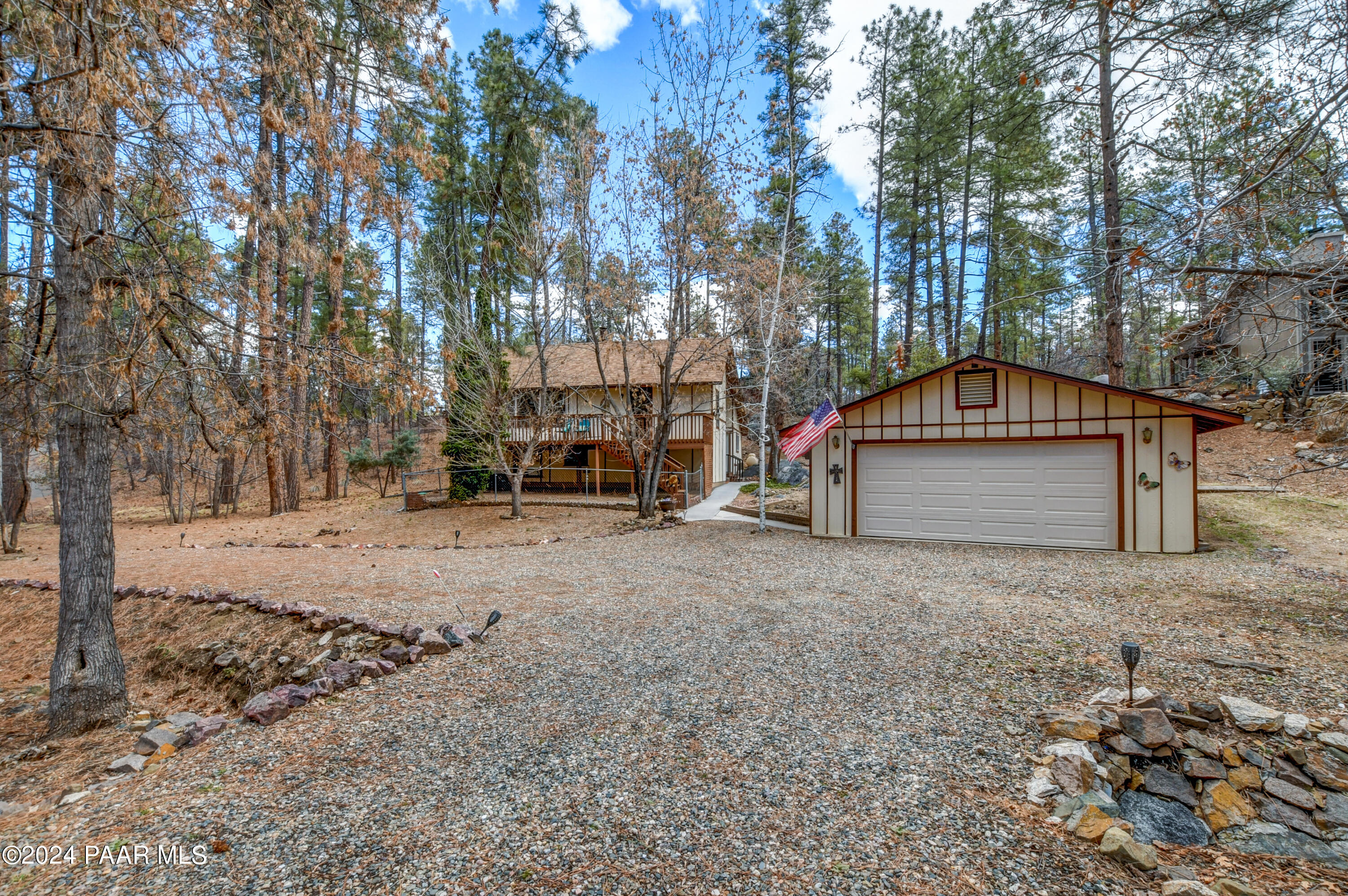 1458 E Silver King Circle