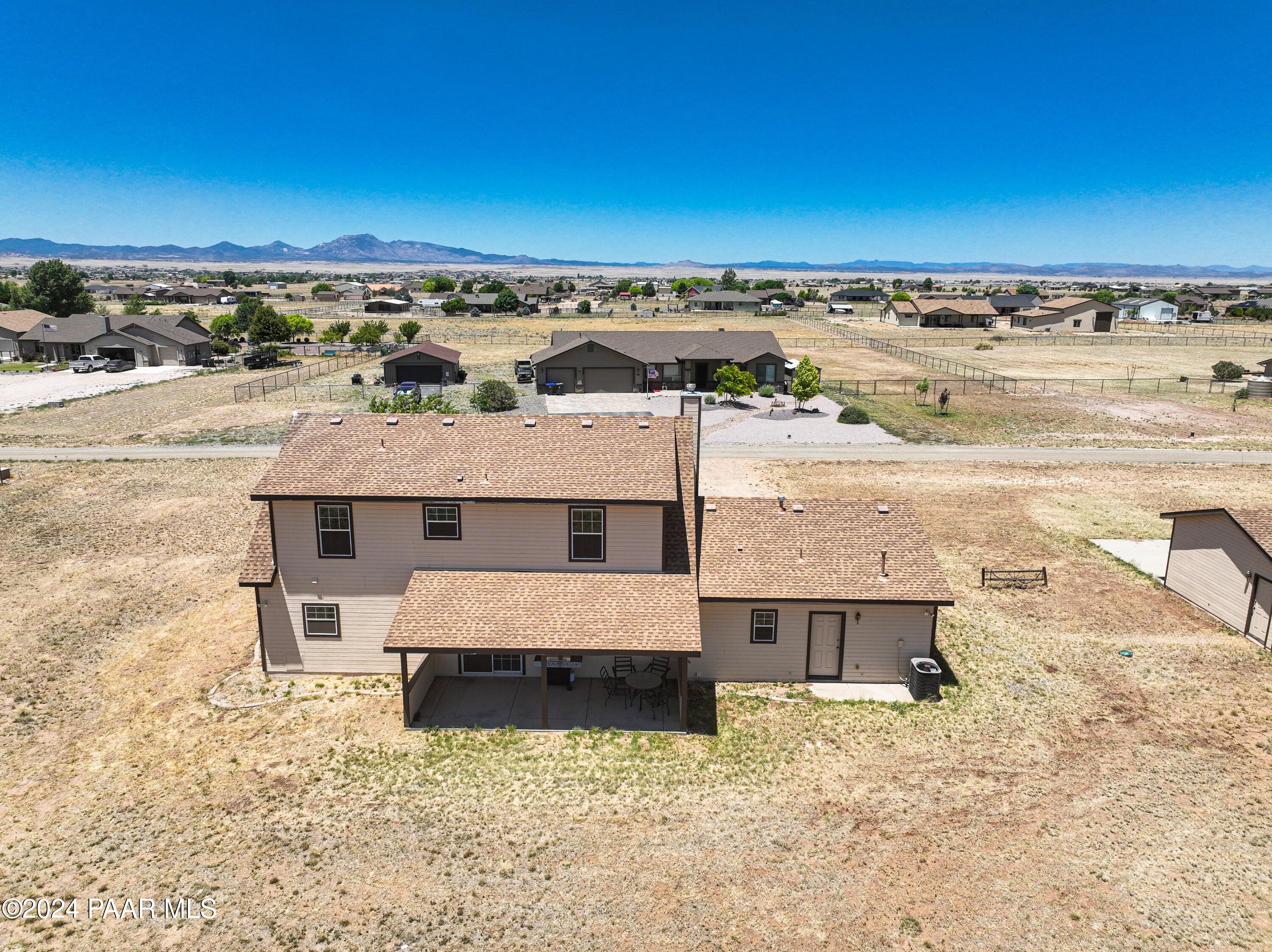 11305 N Retriever Lane