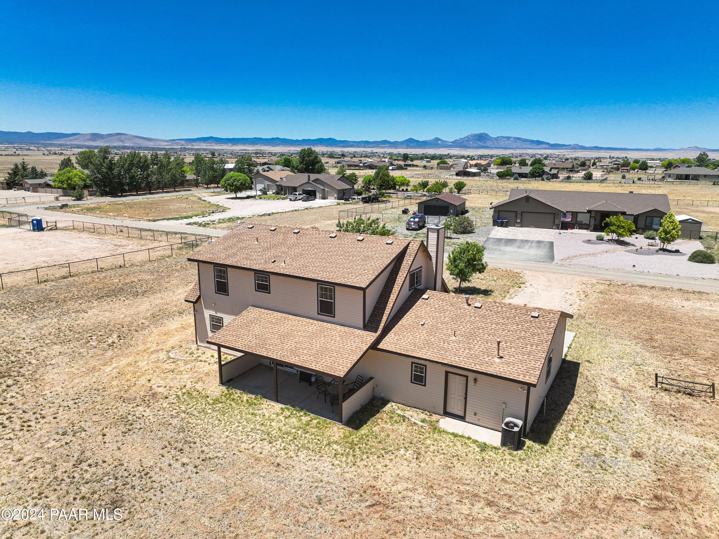 11305 N Retriever Lane