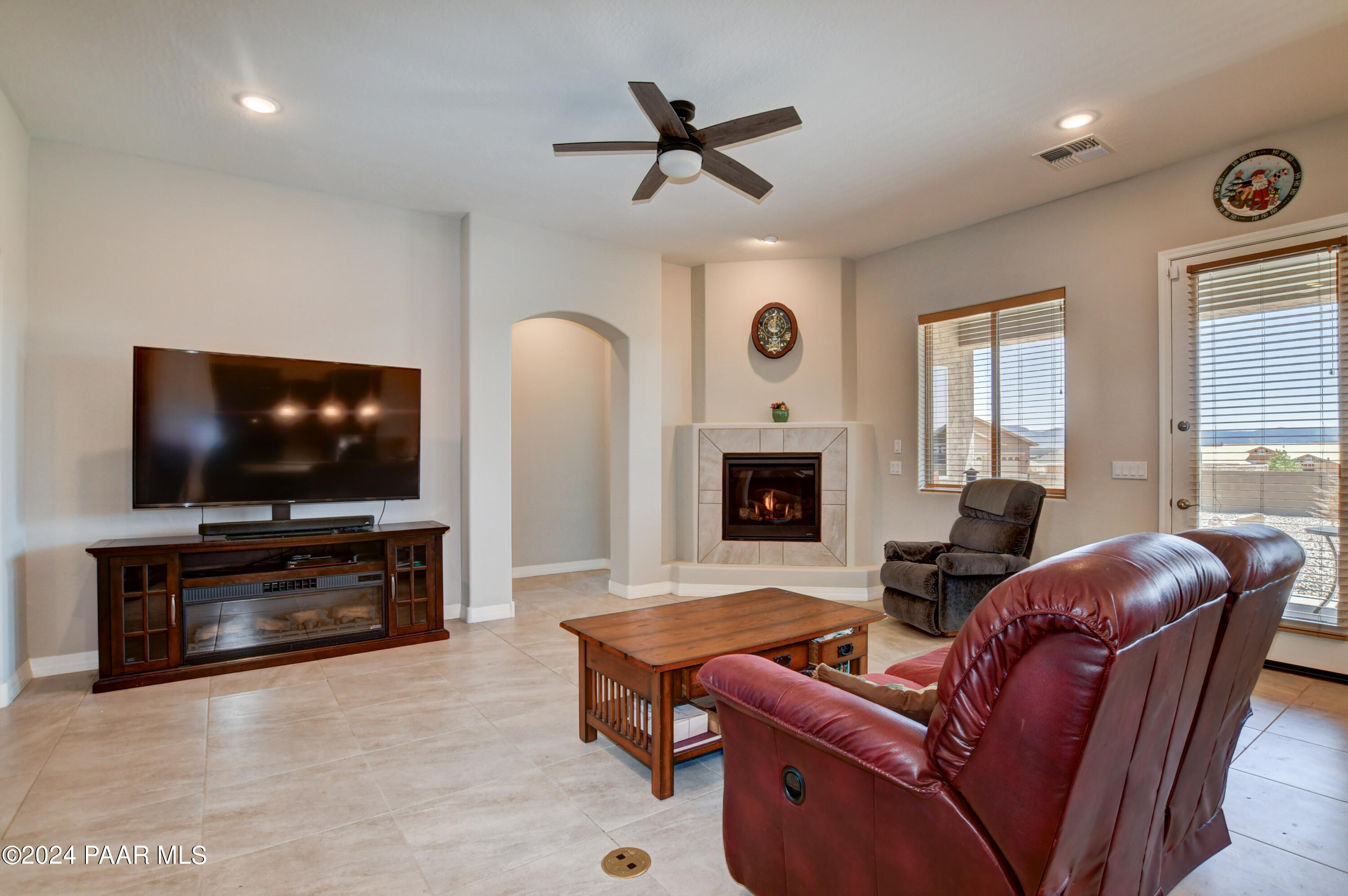 5387 N Chilton Court