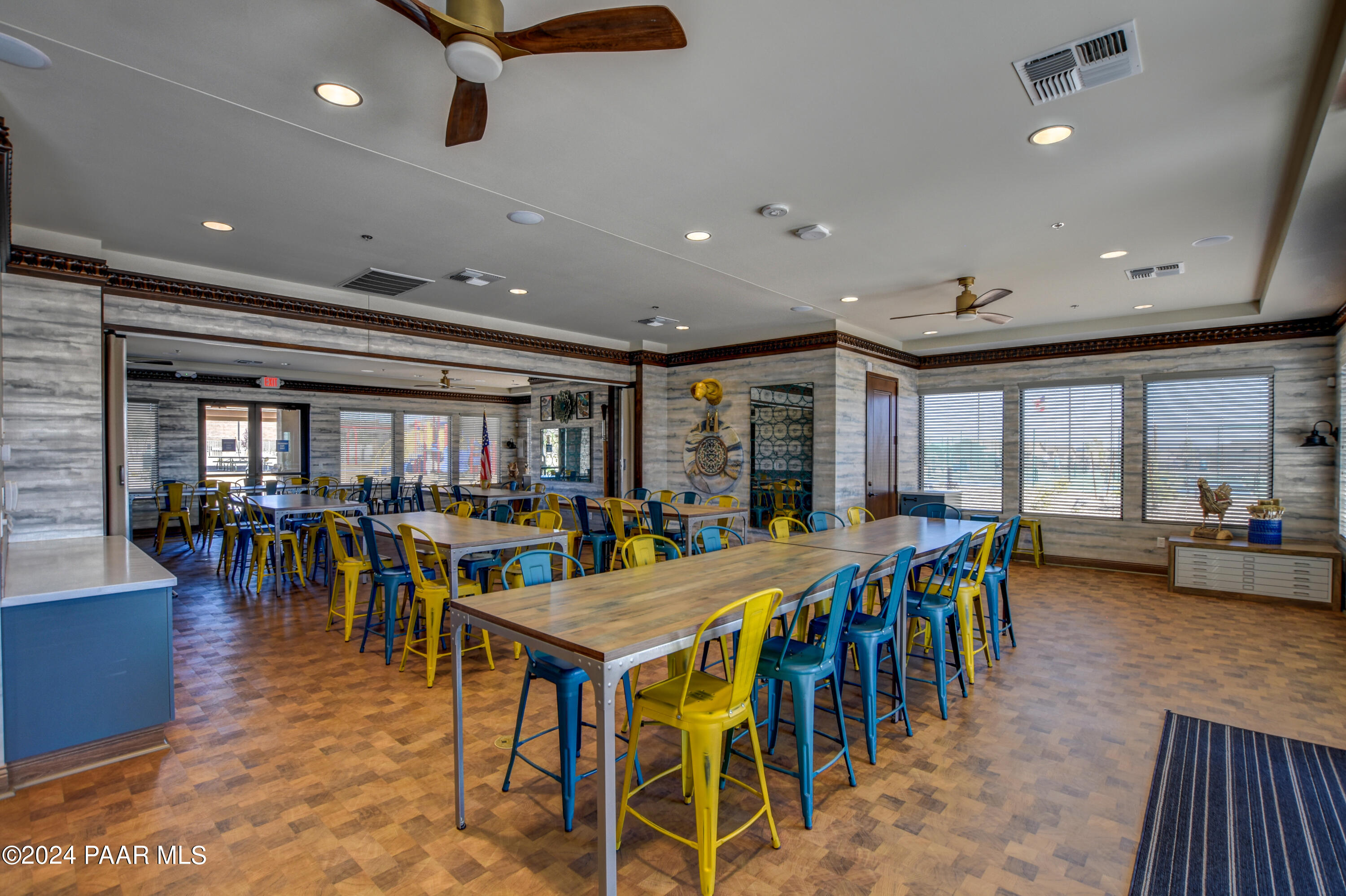 5387 N Chilton Court