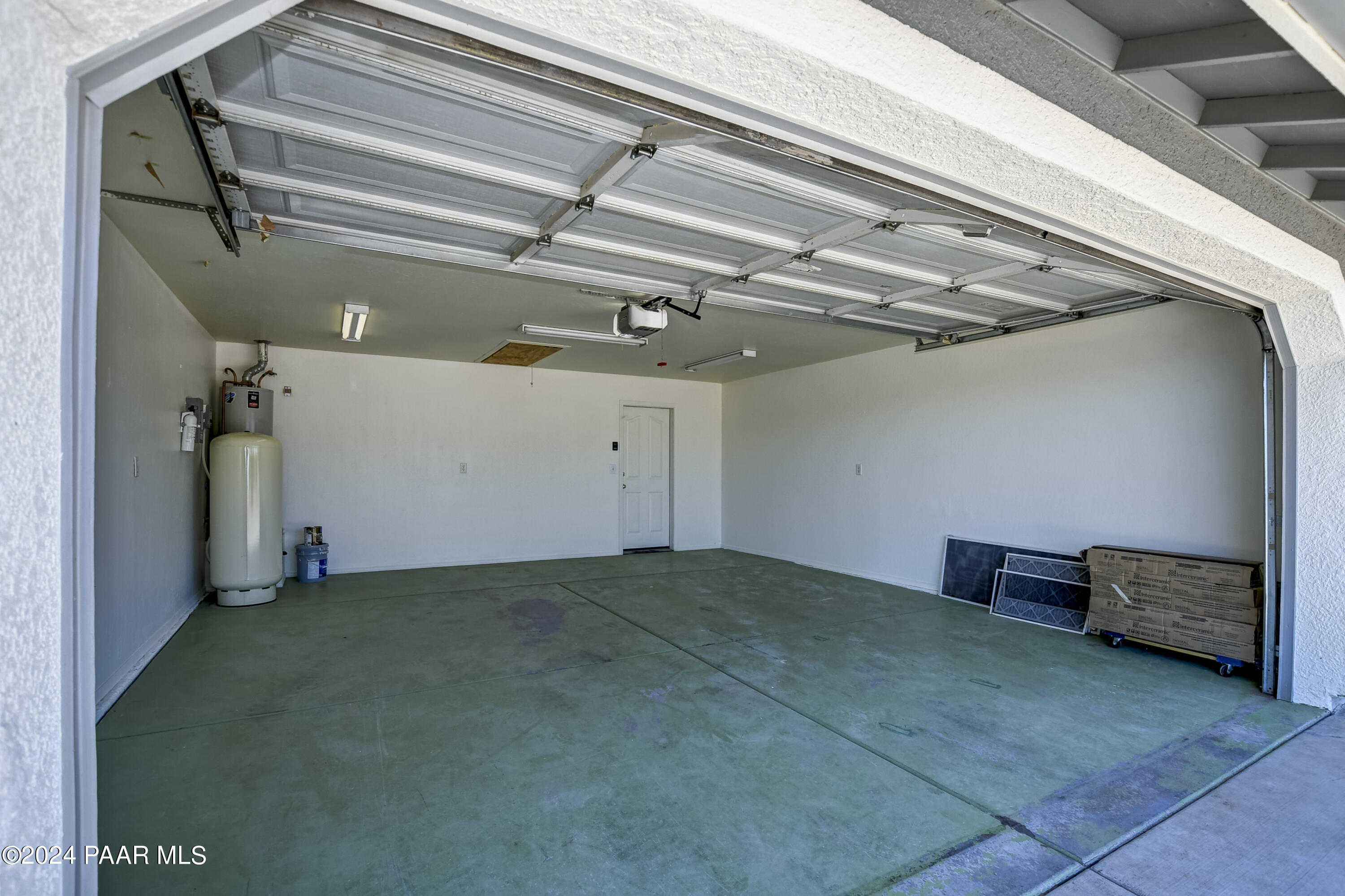 2145 N Resting Place