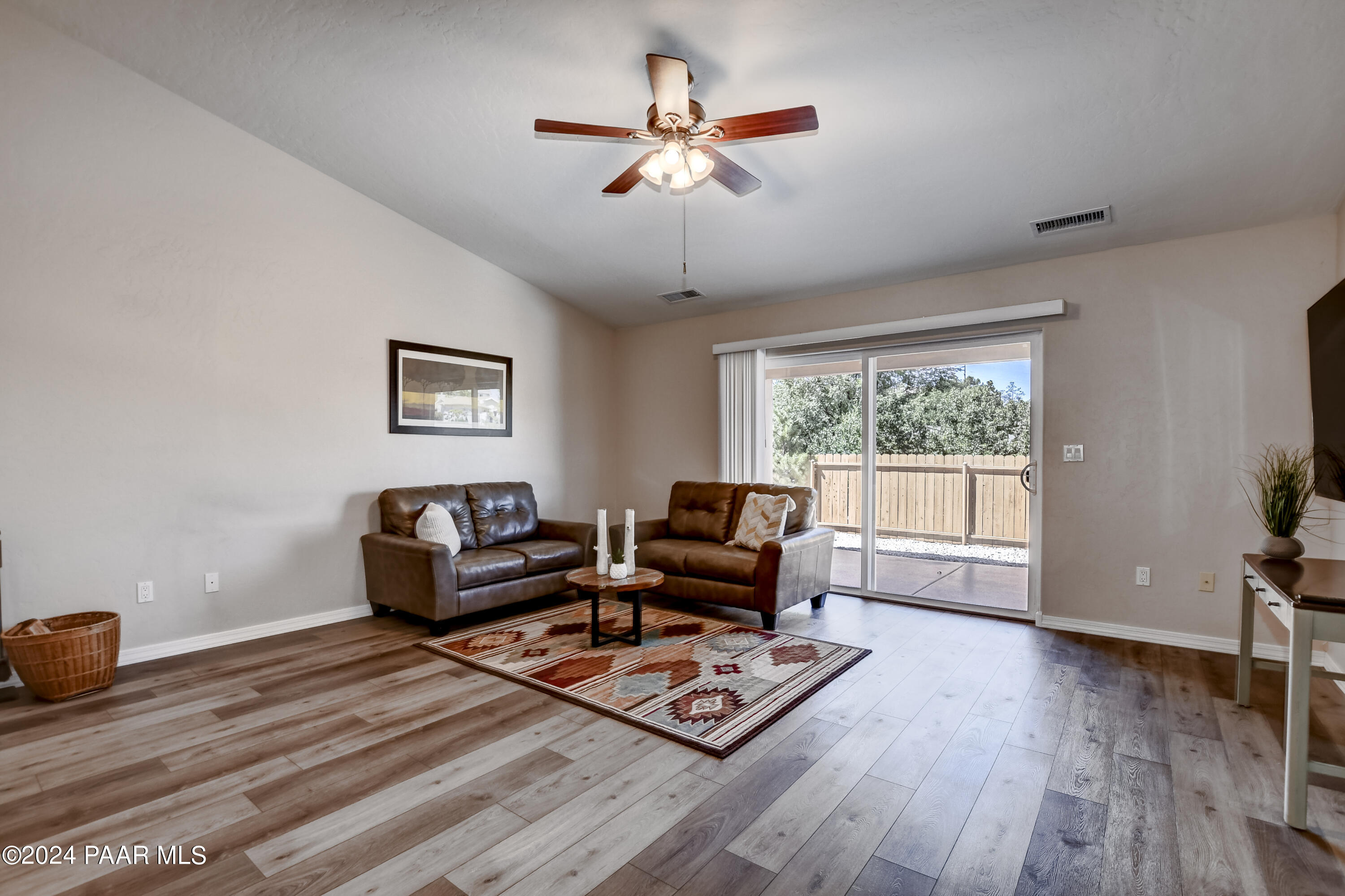 2506 Lakewood Drive