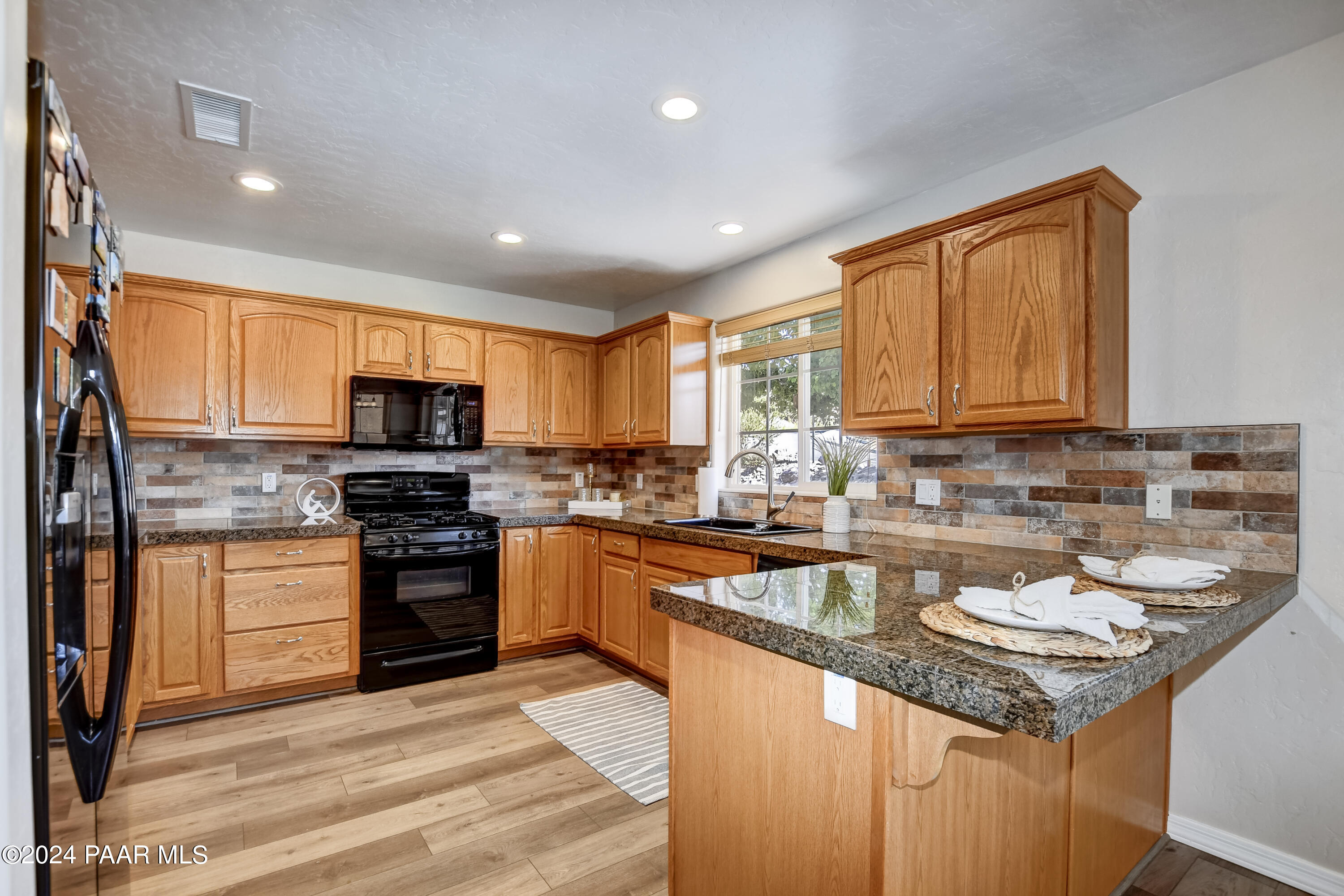 2506 Lakewood Drive