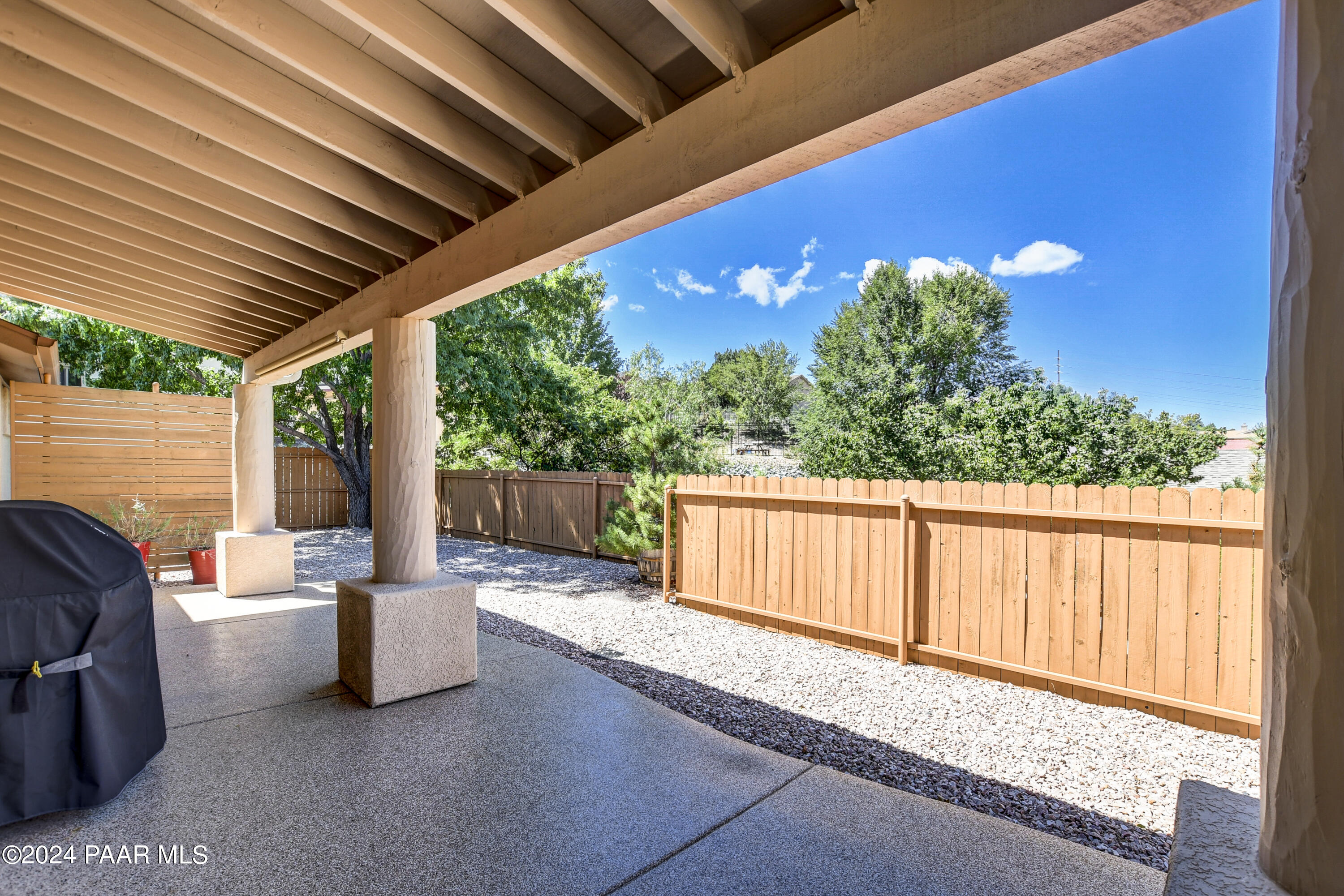 2506 Lakewood Drive