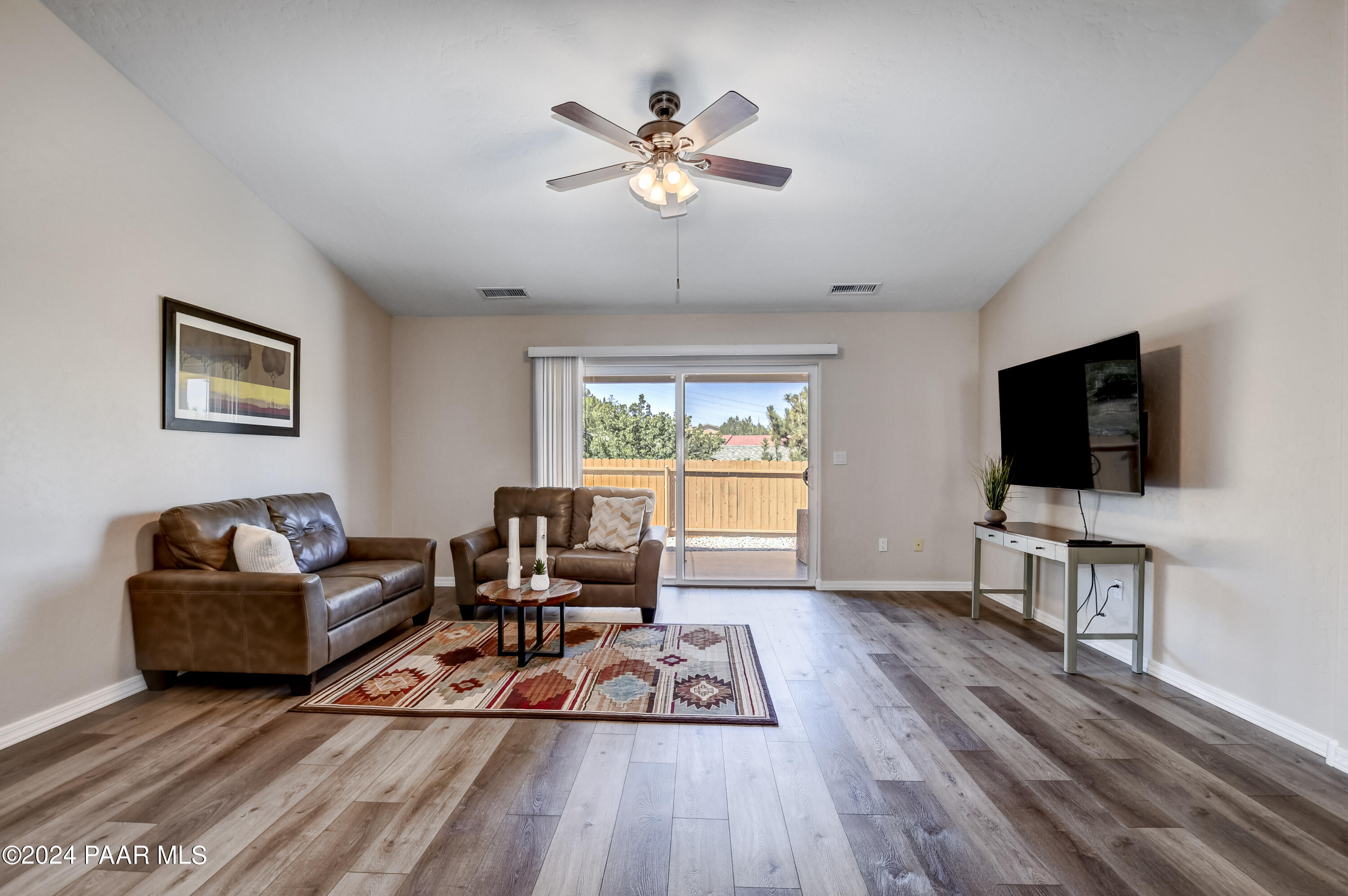 2506 Lakewood Drive