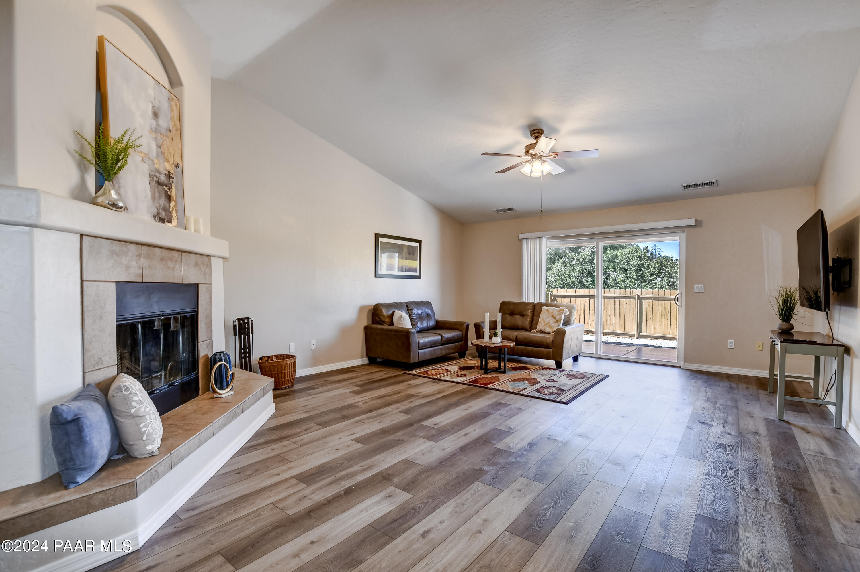 2506 Lakewood Drive