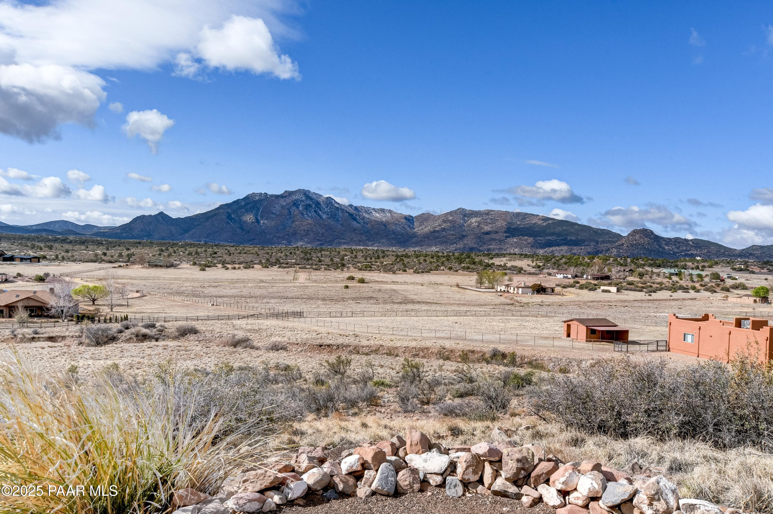 11355 N Waylands Trail