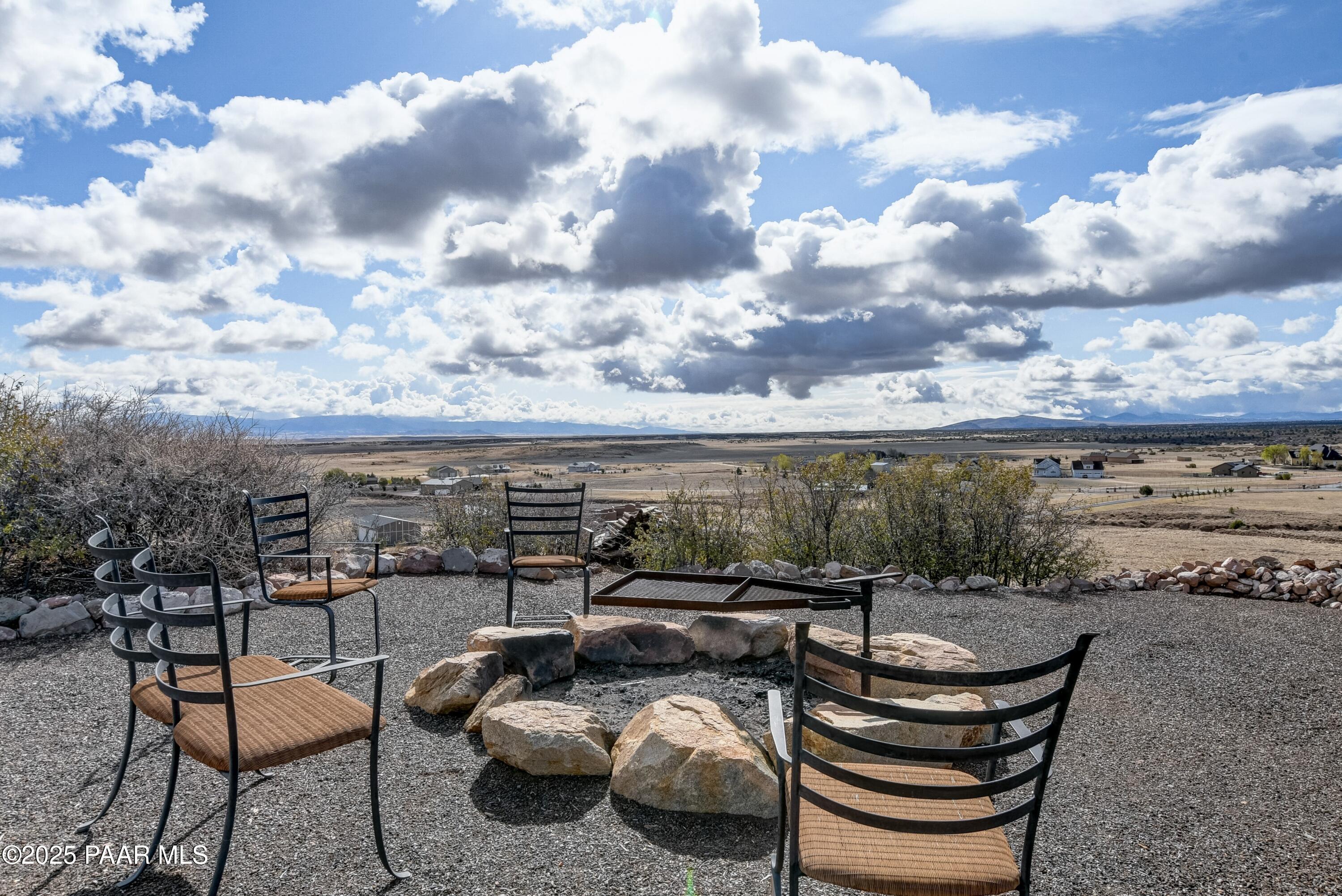 11355 N Waylands Trail