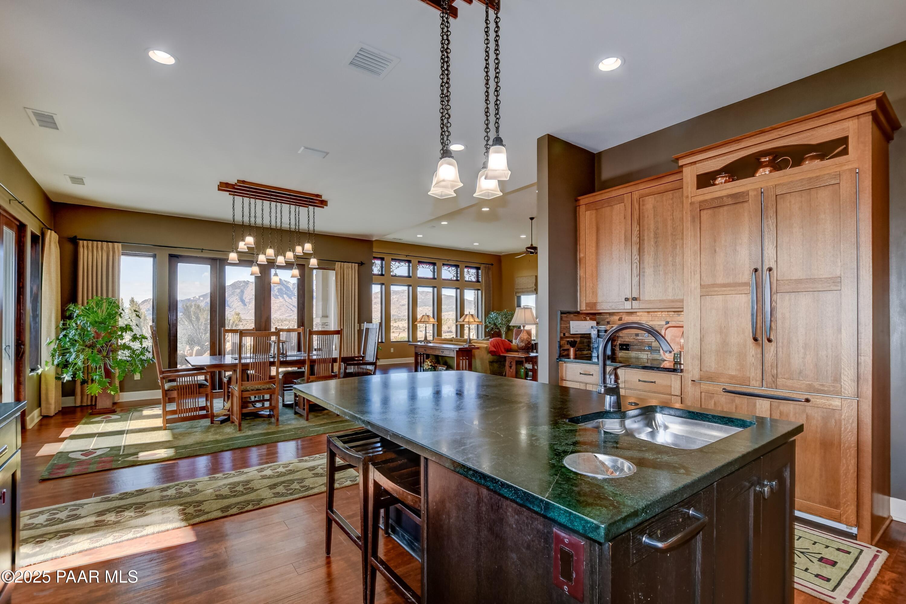11355 N Waylands Trail