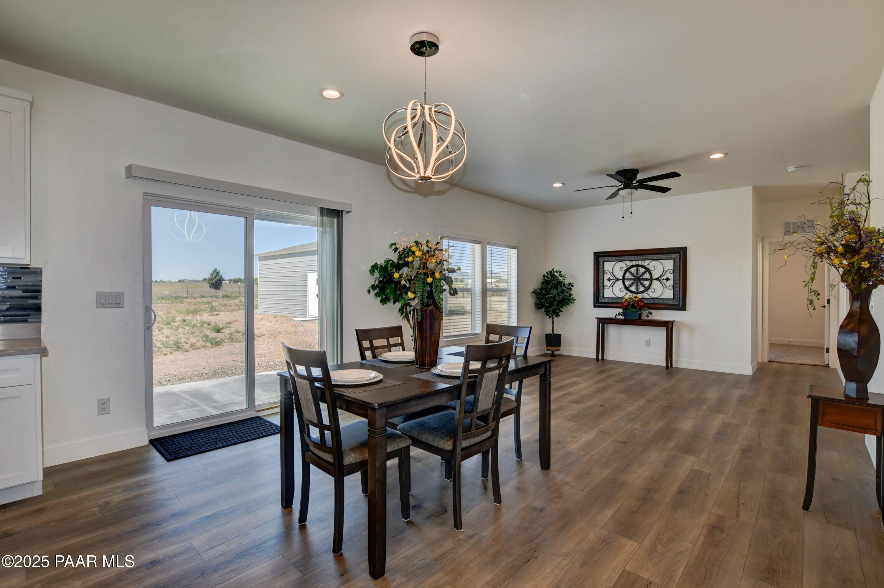 1635 E Road 2 South