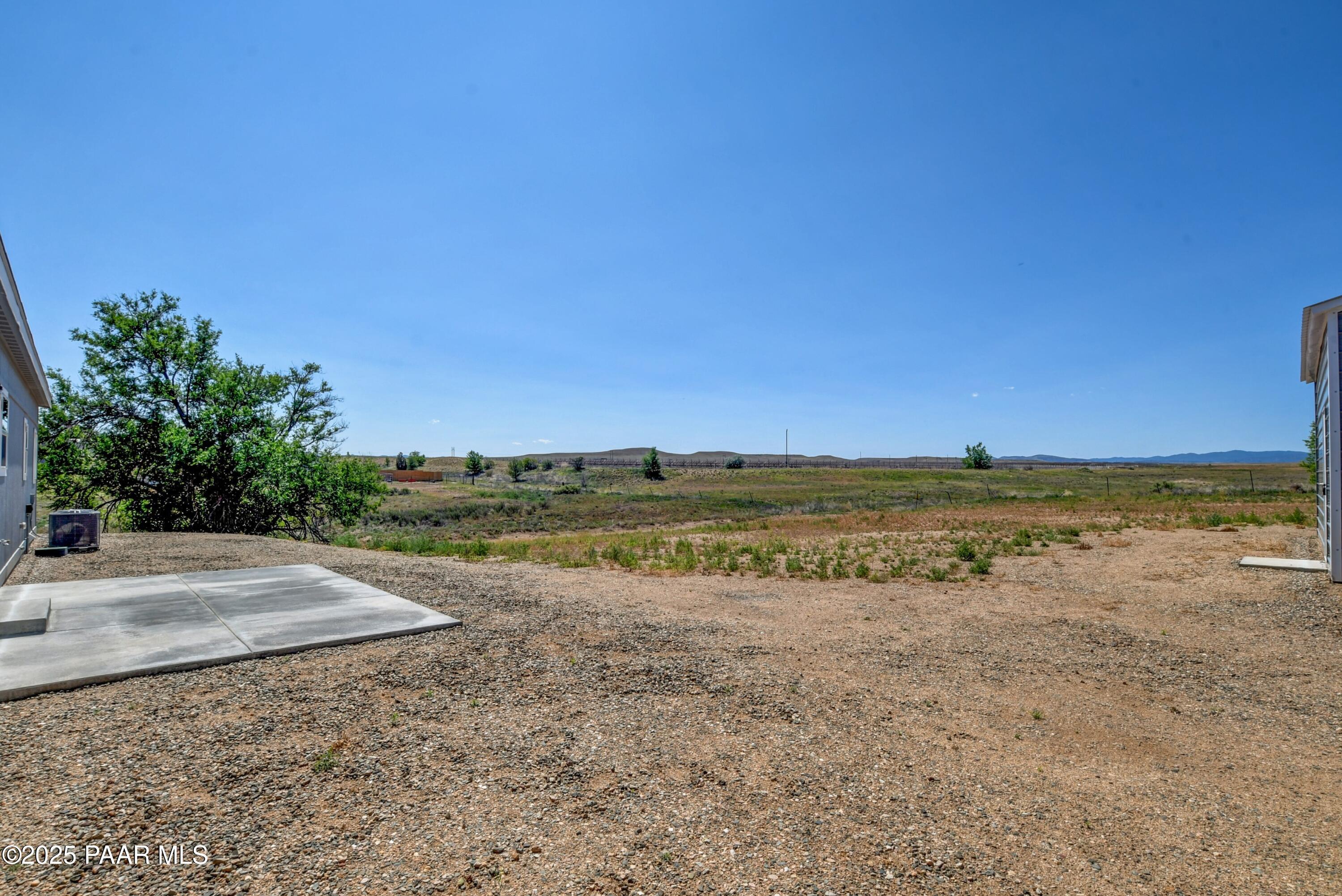 1635 E Road 2 South