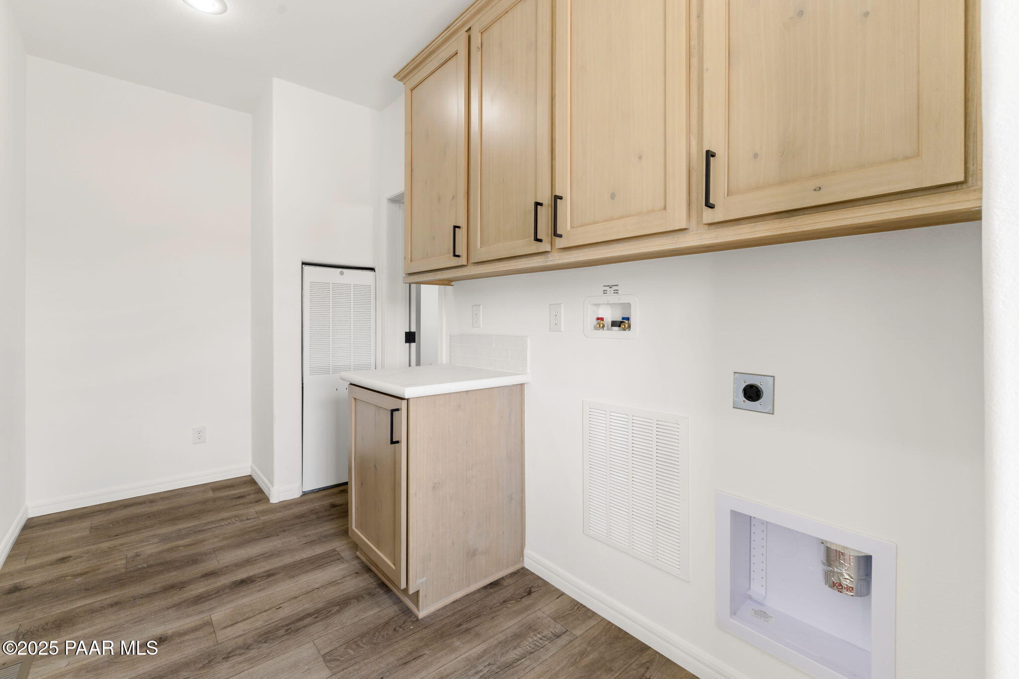 2915 S Green Valley Way