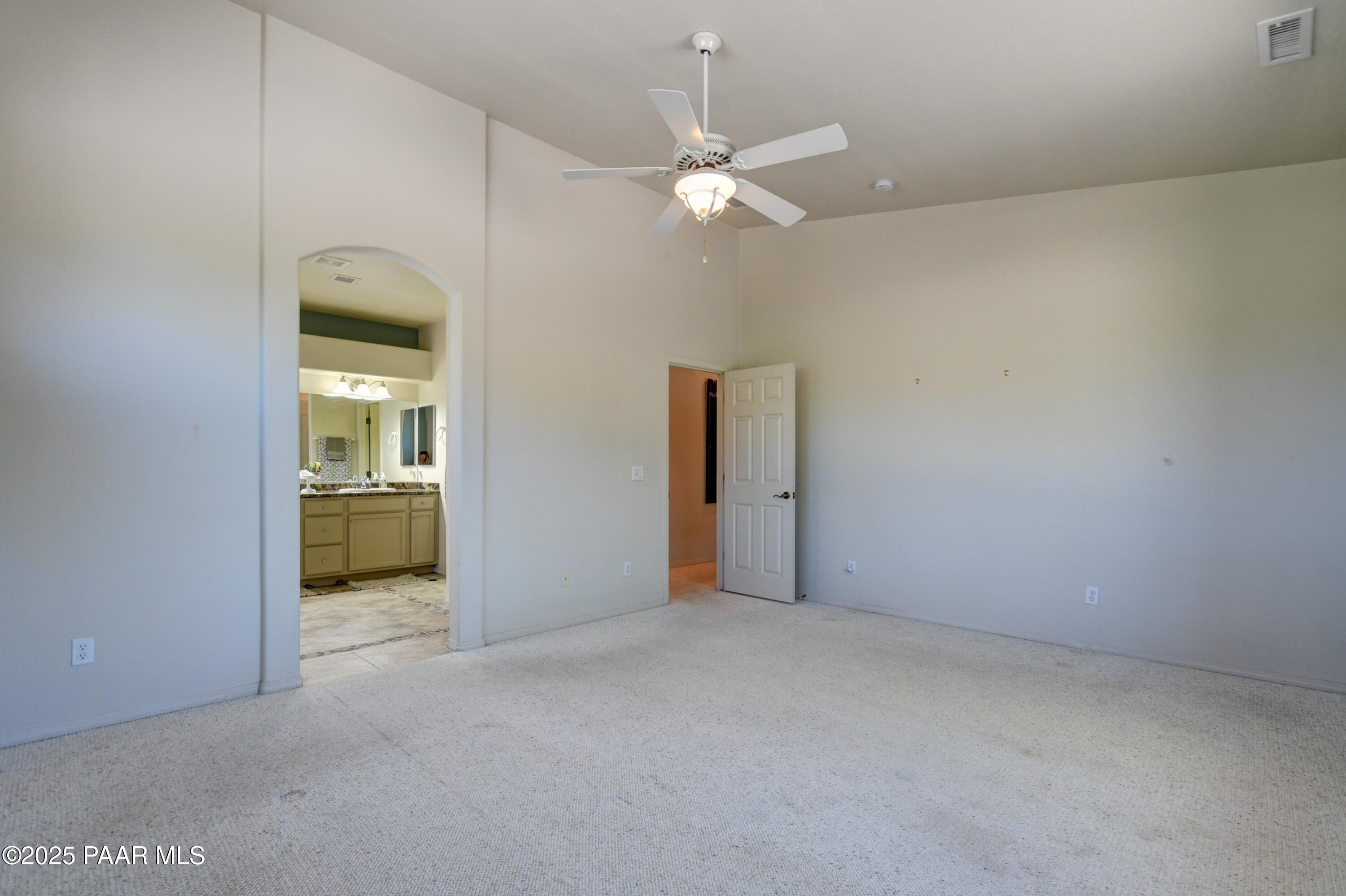 2685 W Willow Oak Road
