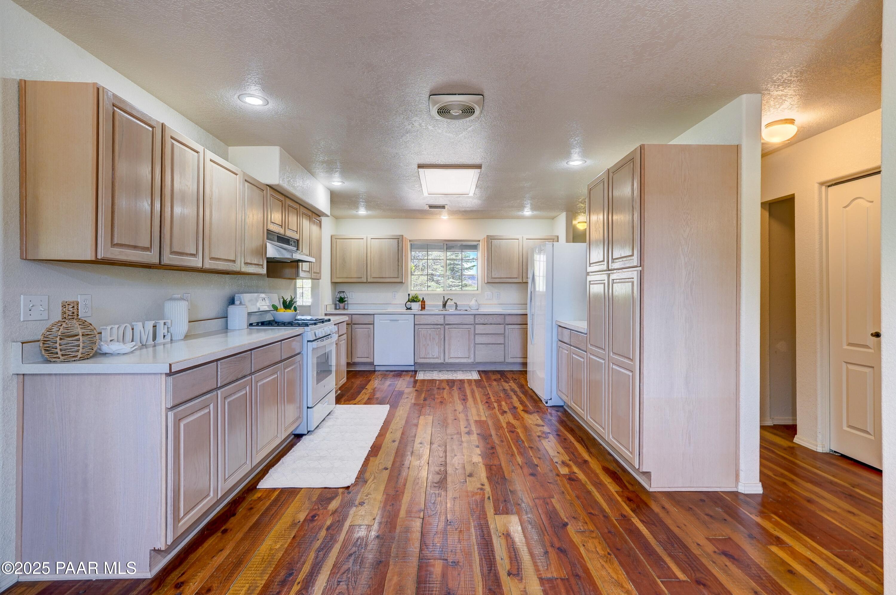 2785 W Bard Ranch Road