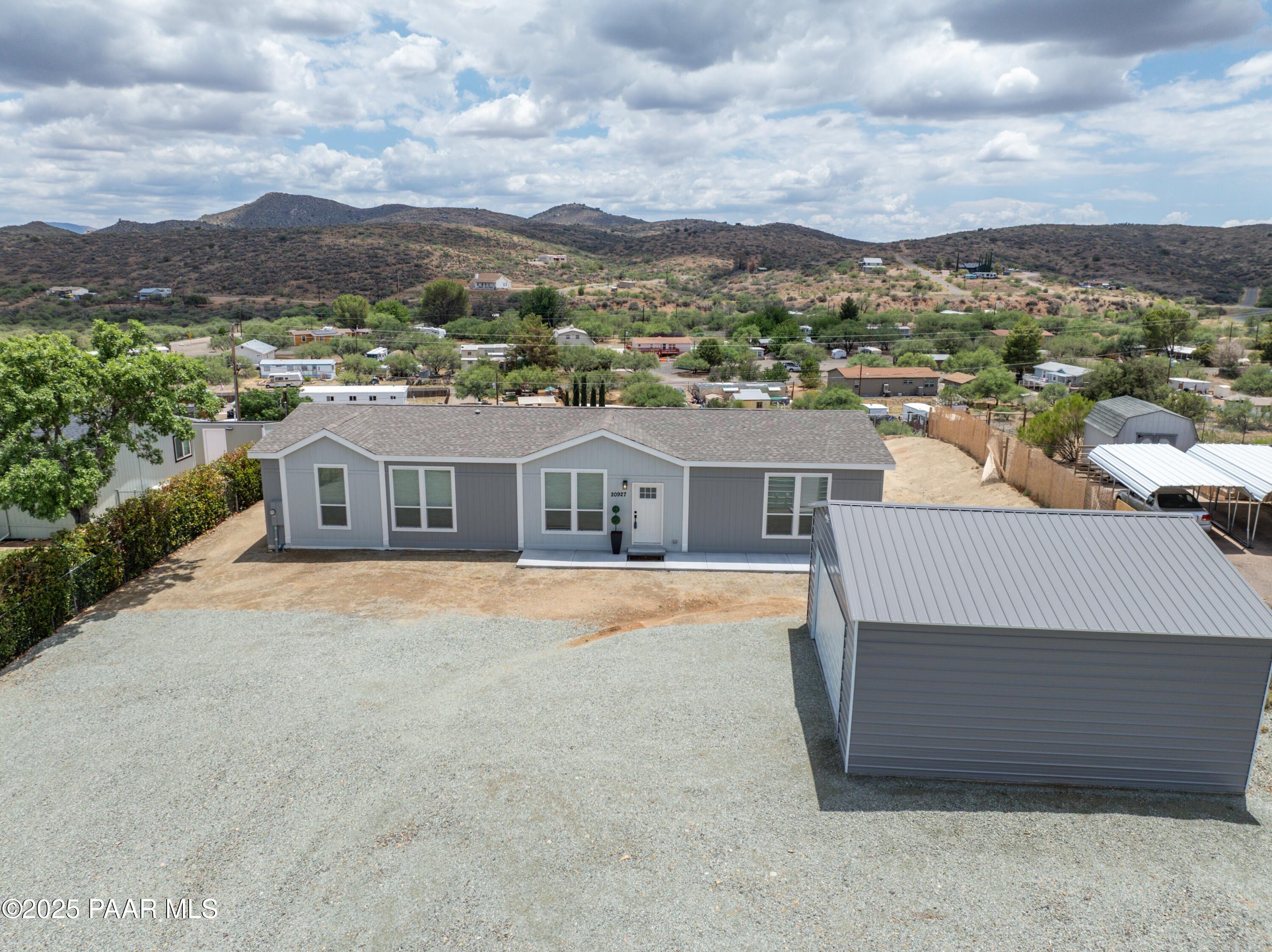 20927 E Valley View Lane