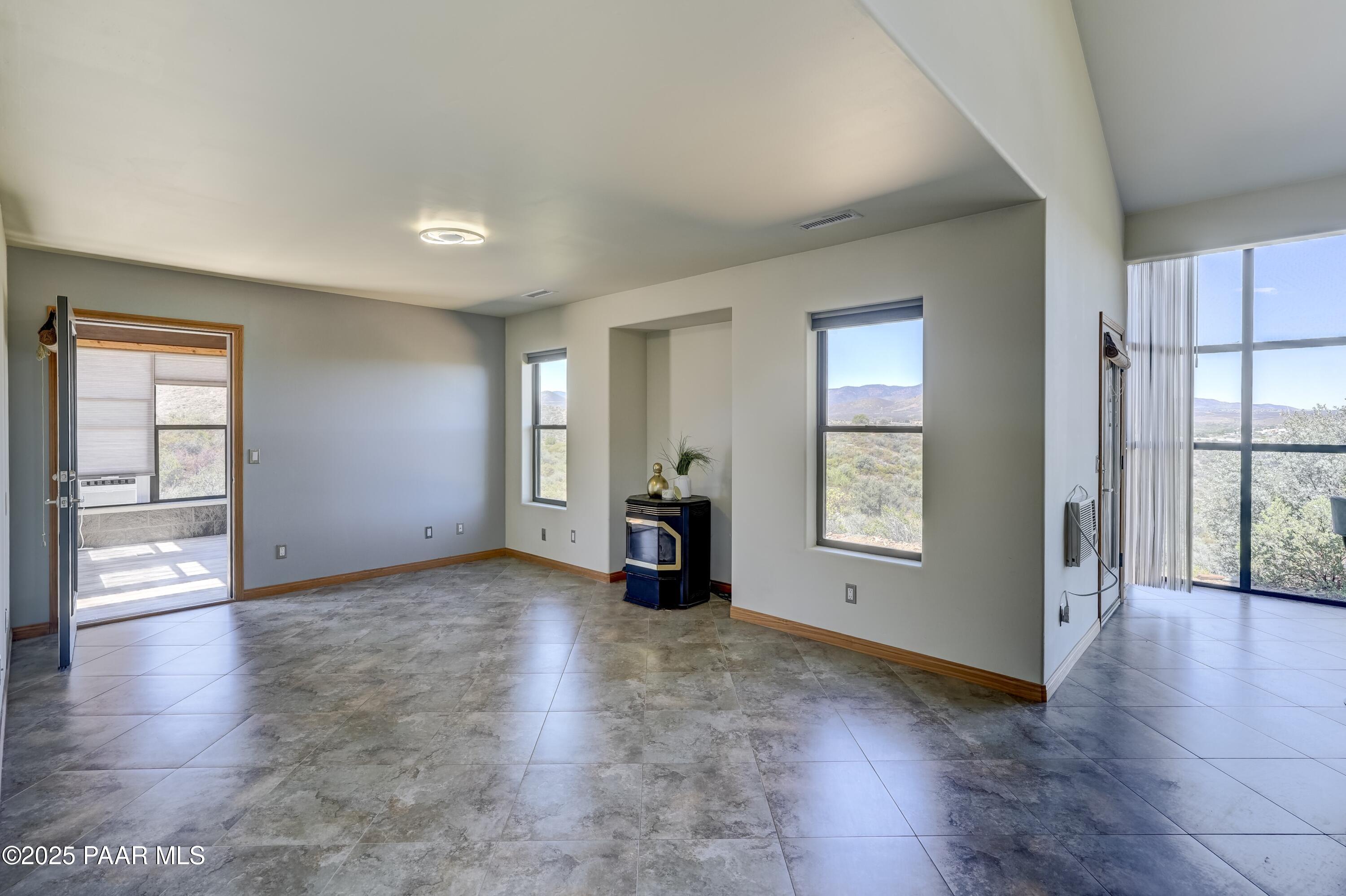 3360 Green Valley Way Way