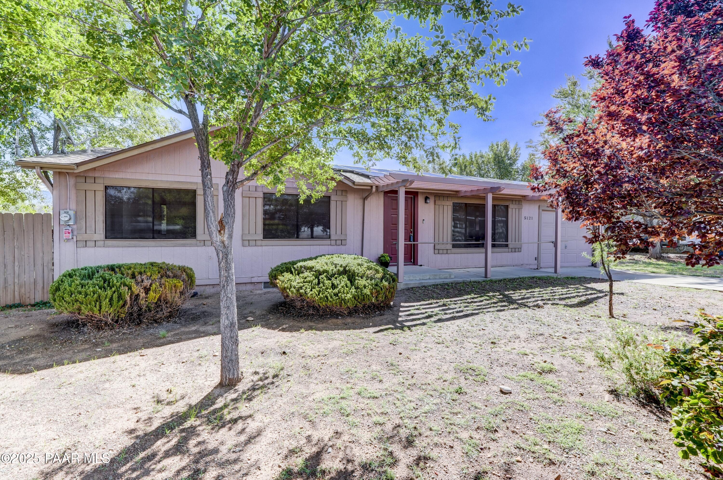 5121 N Stetson Drive