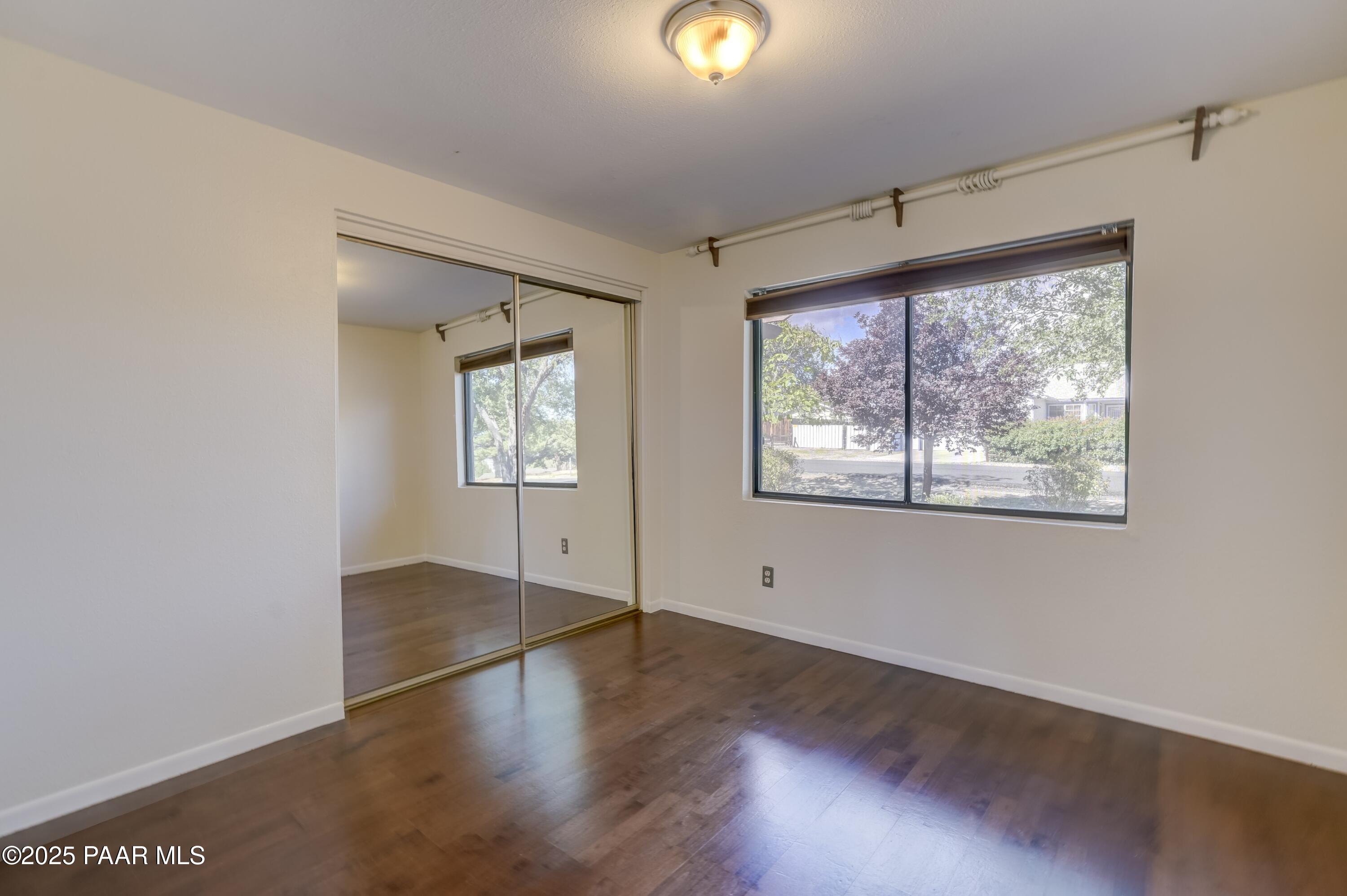 5121 N Stetson Drive