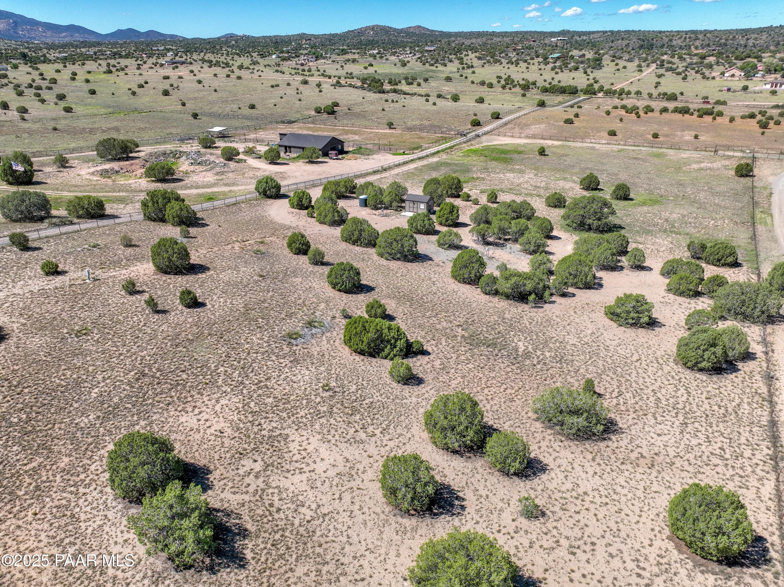 225 S Blue Merle Trail