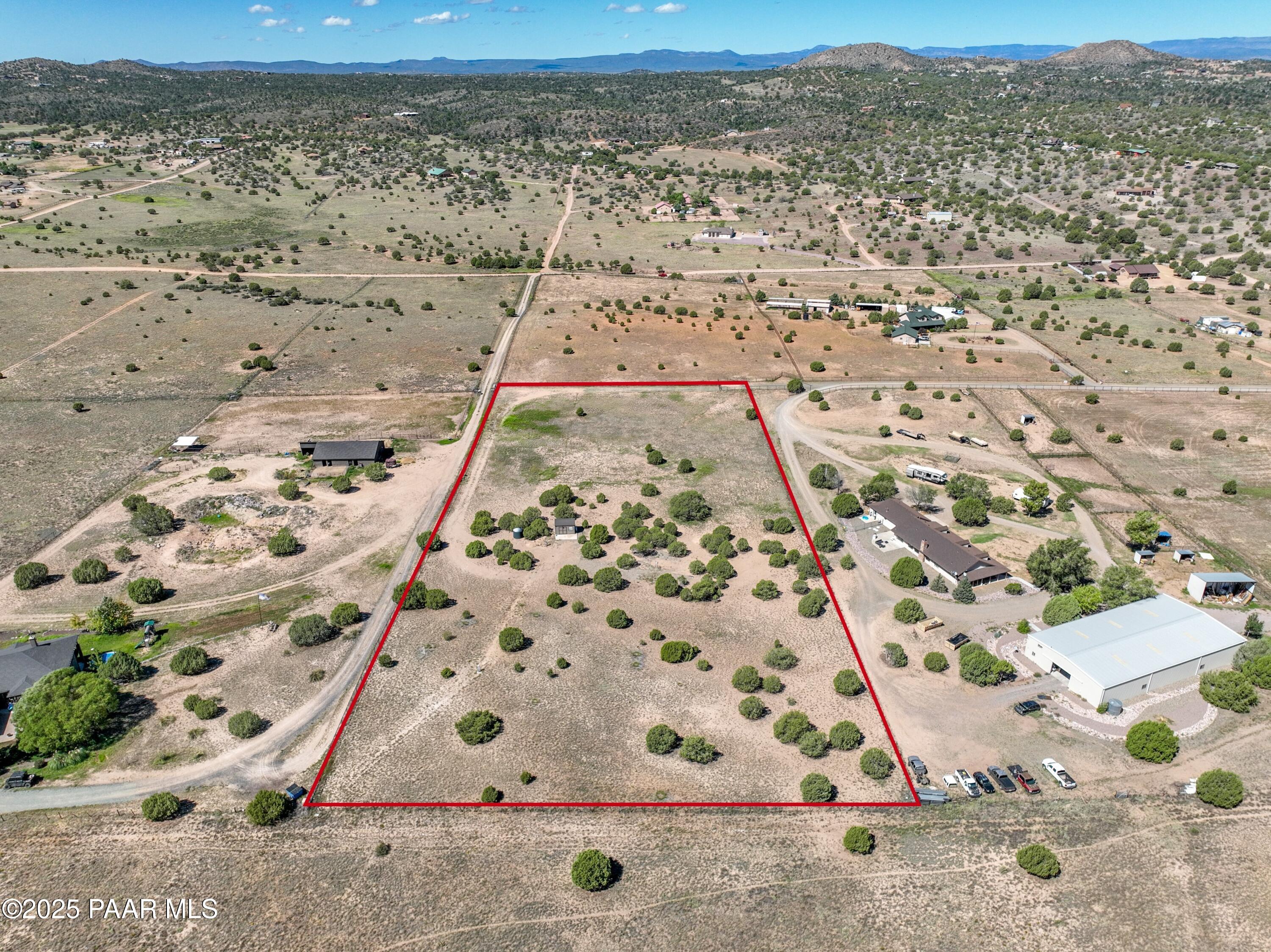 225 S Blue Merle Trail