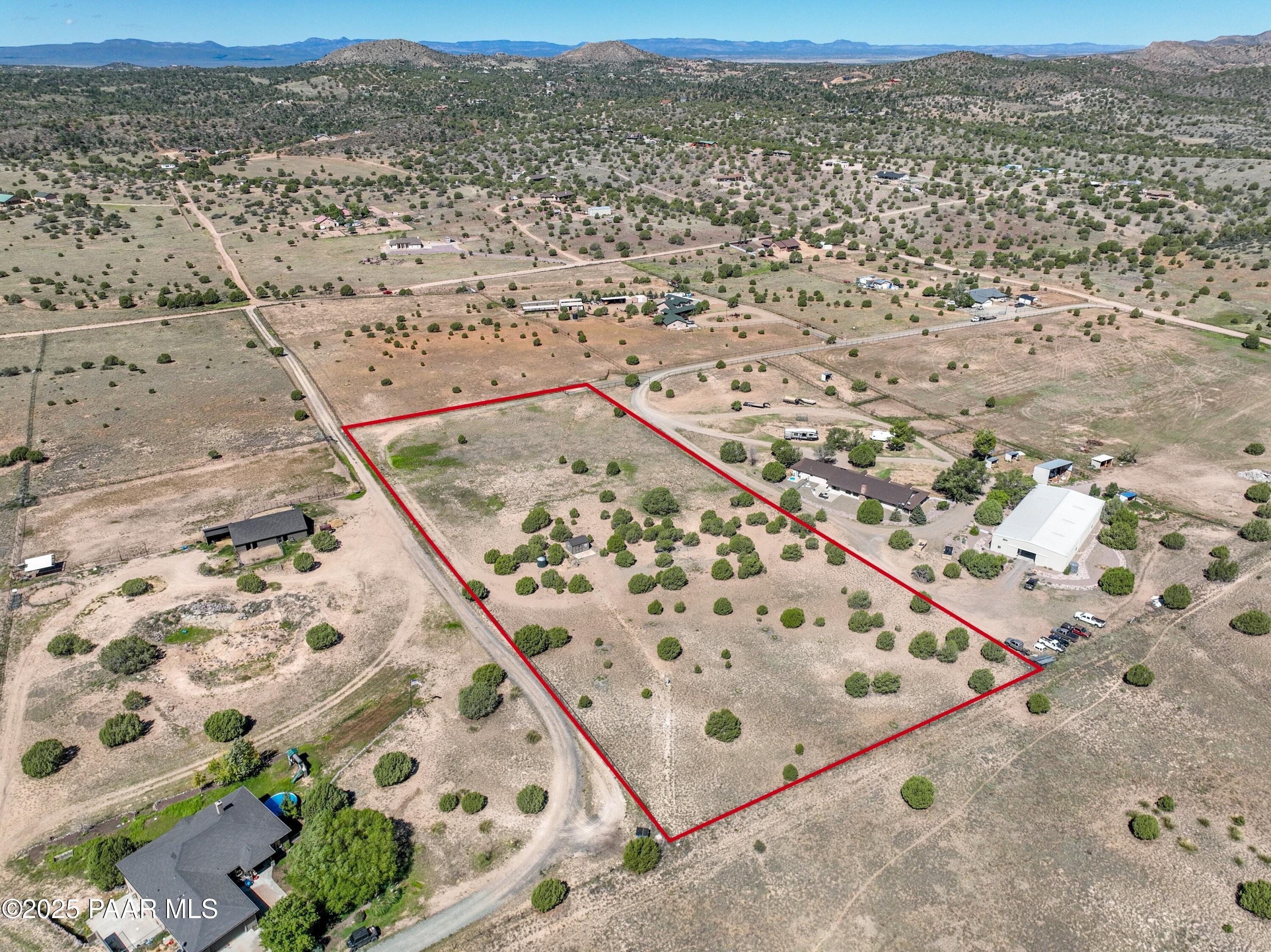 225 S Blue Merle Trail