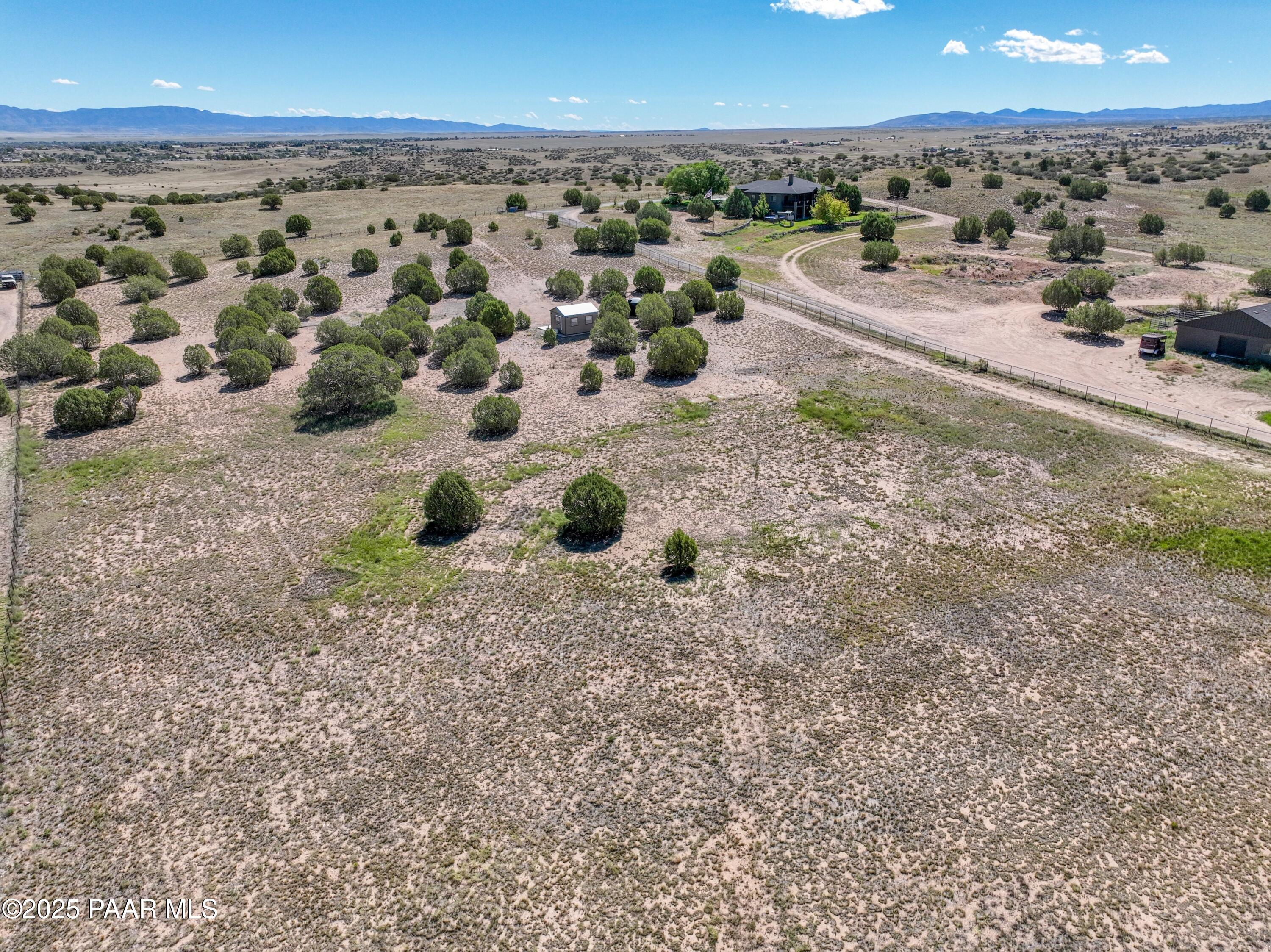 225 S Blue Merle Trail
