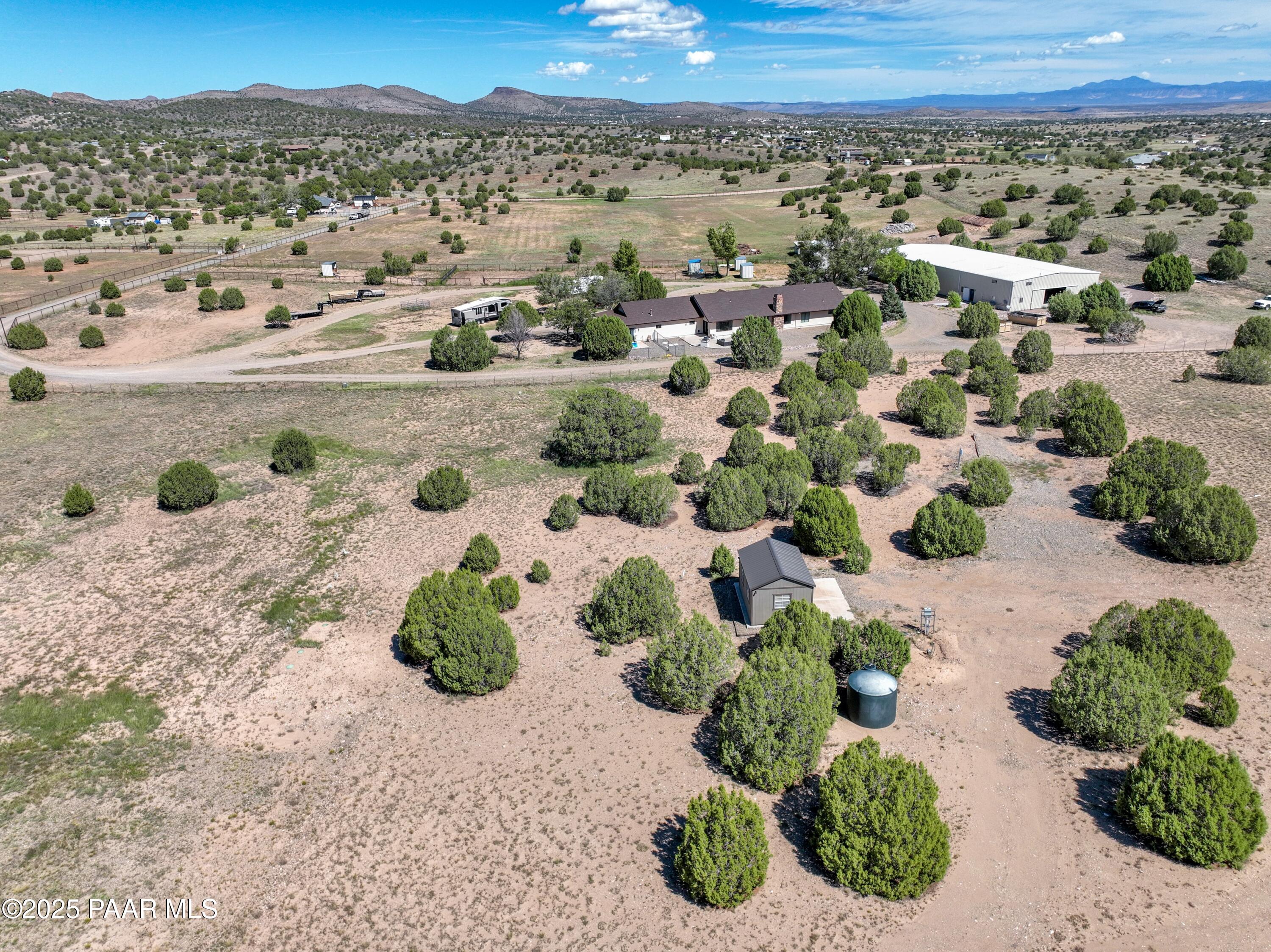 225 S Blue Merle Trail