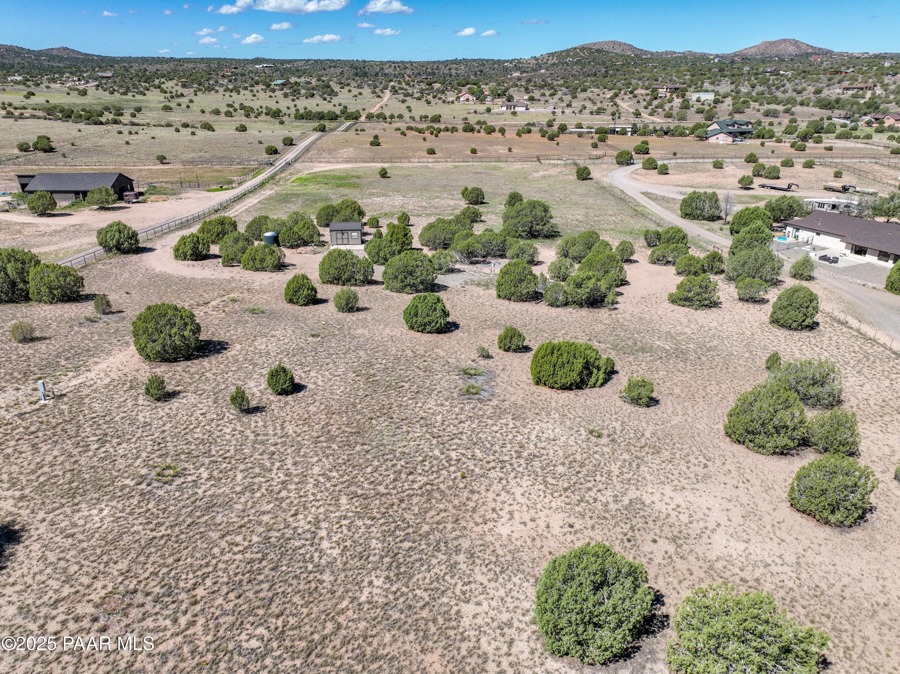 225 S Blue Merle Trail