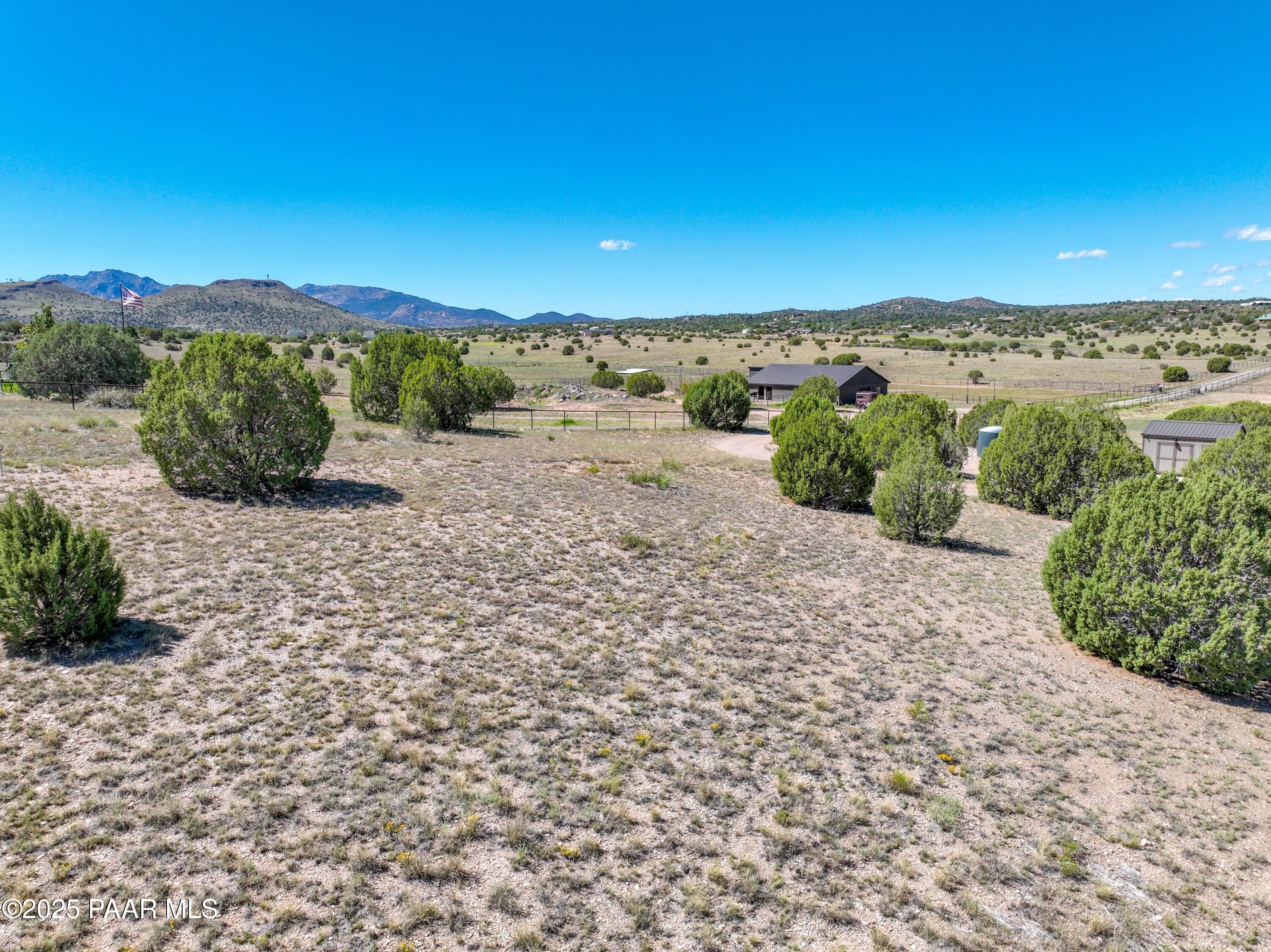 225 S Blue Merle Trail