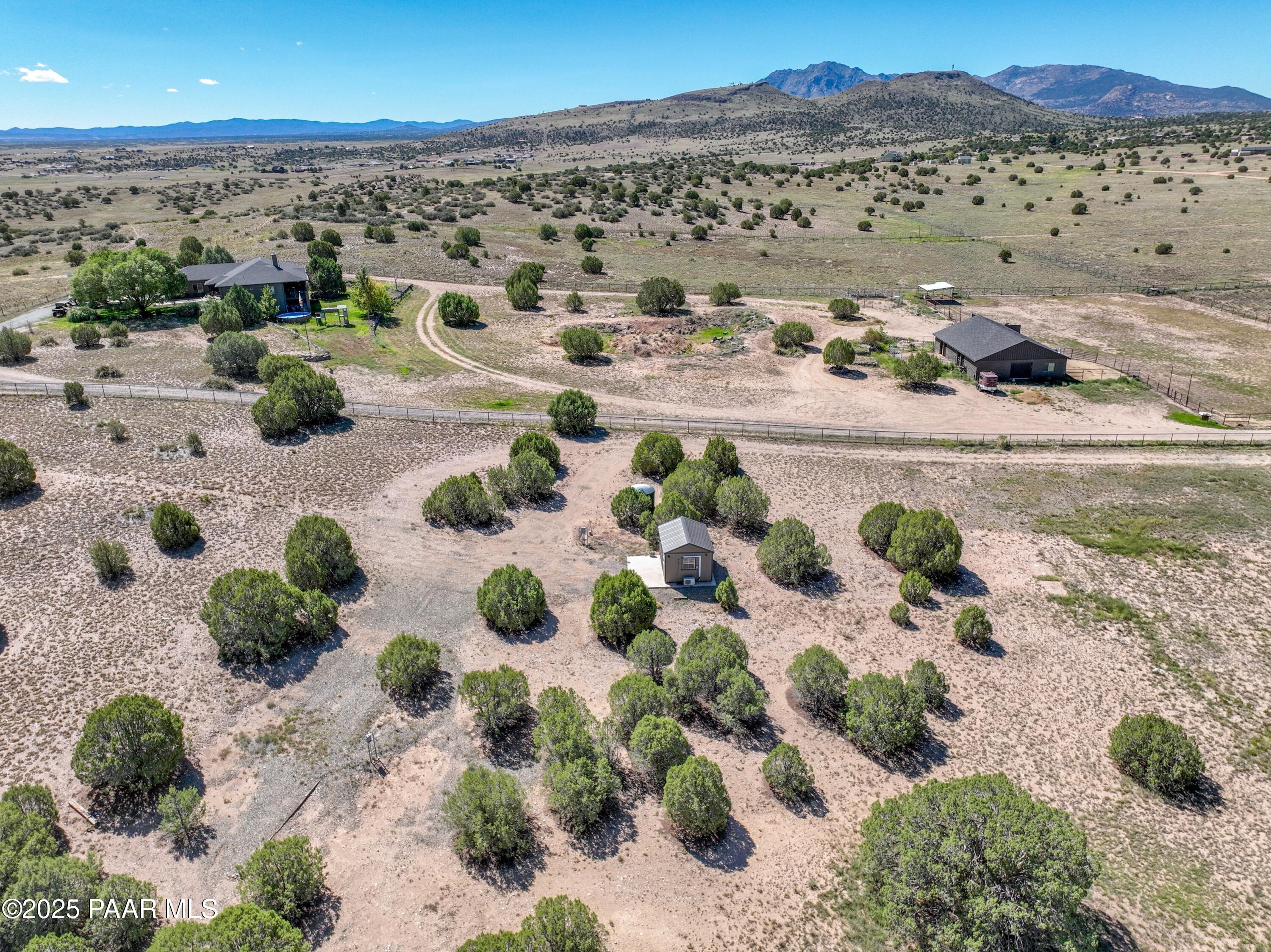 225 S Blue Merle Trail