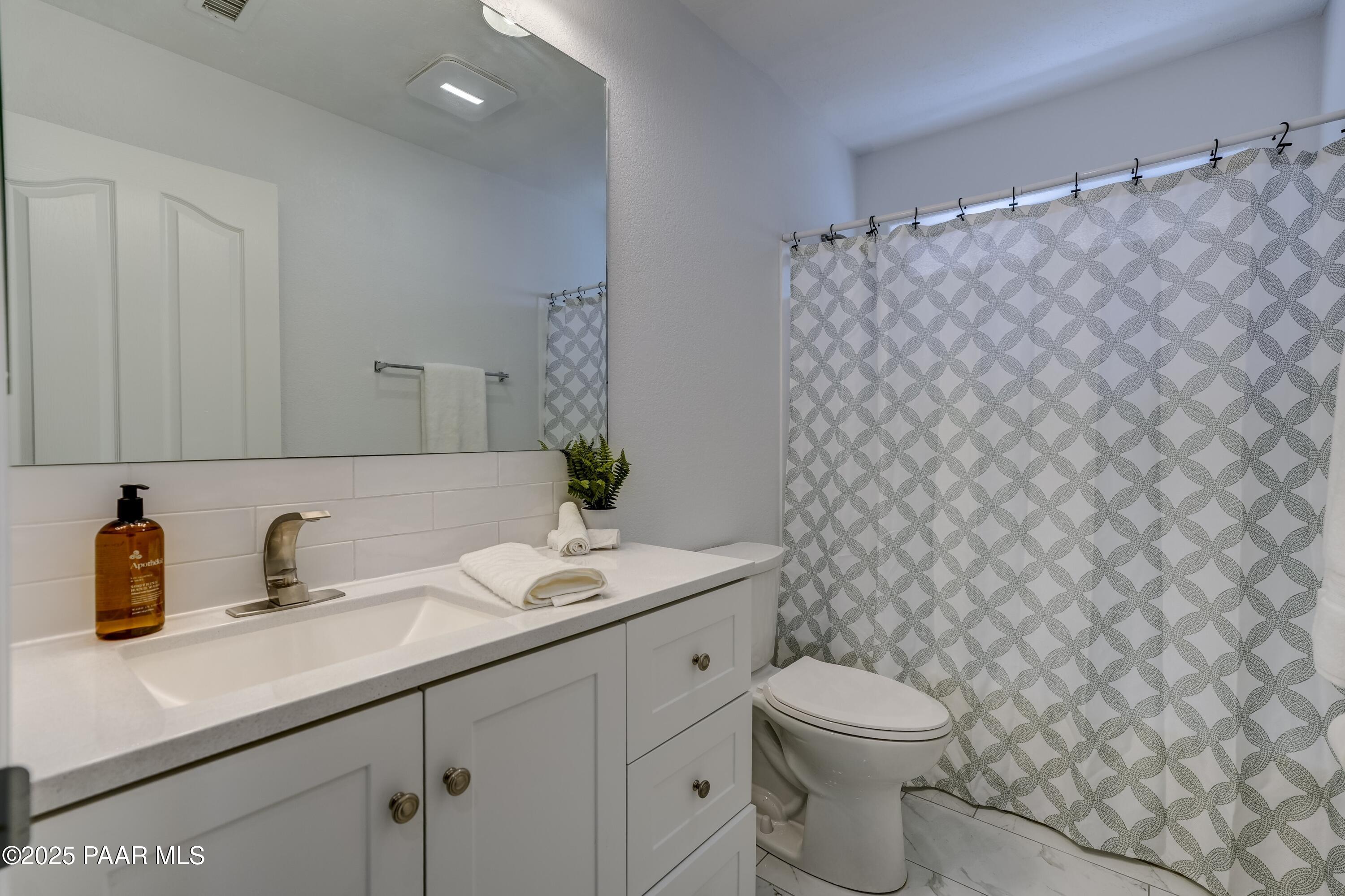 4351 N Verde Vista Drive