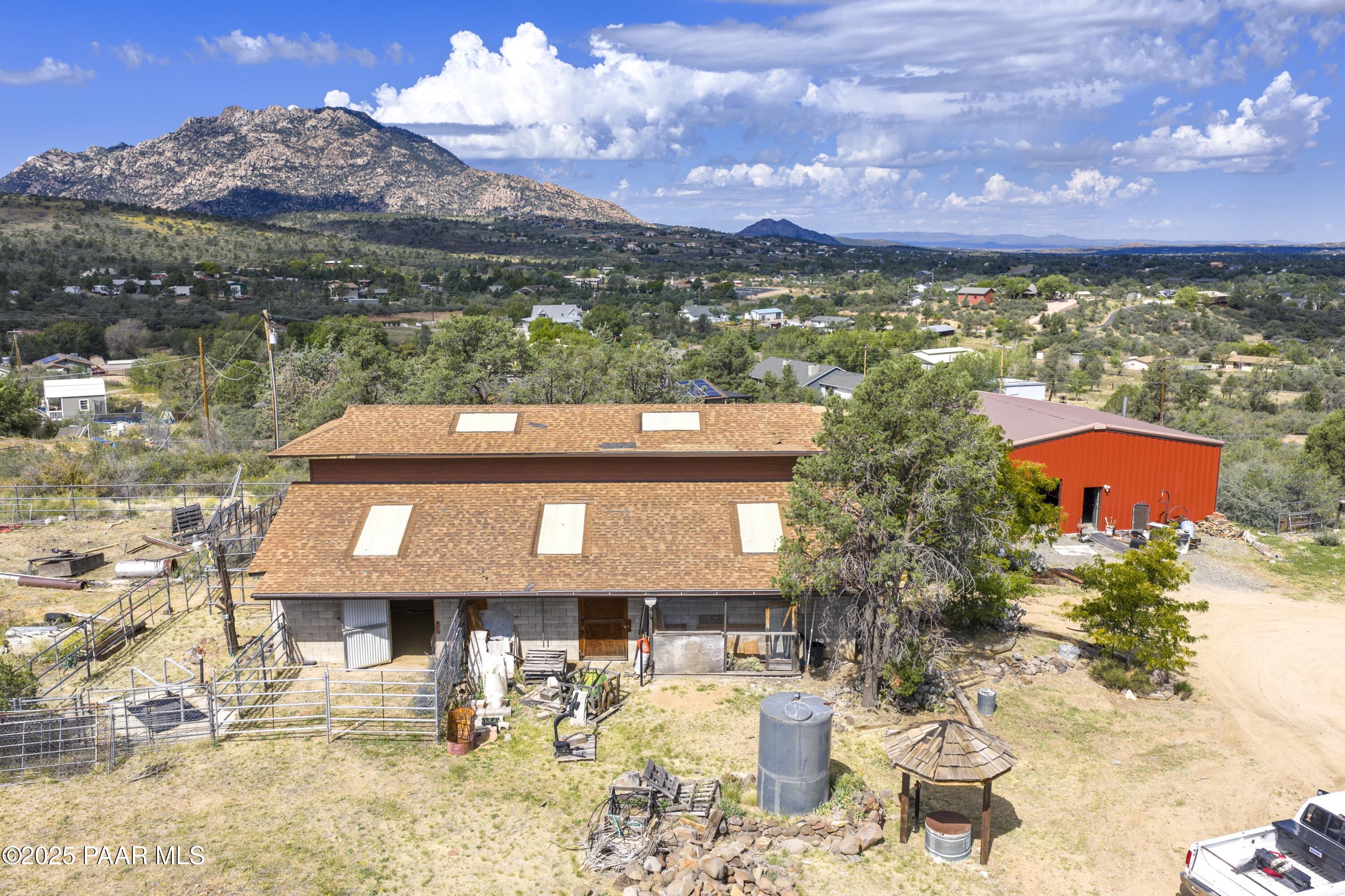 1405 W Ridge Drive