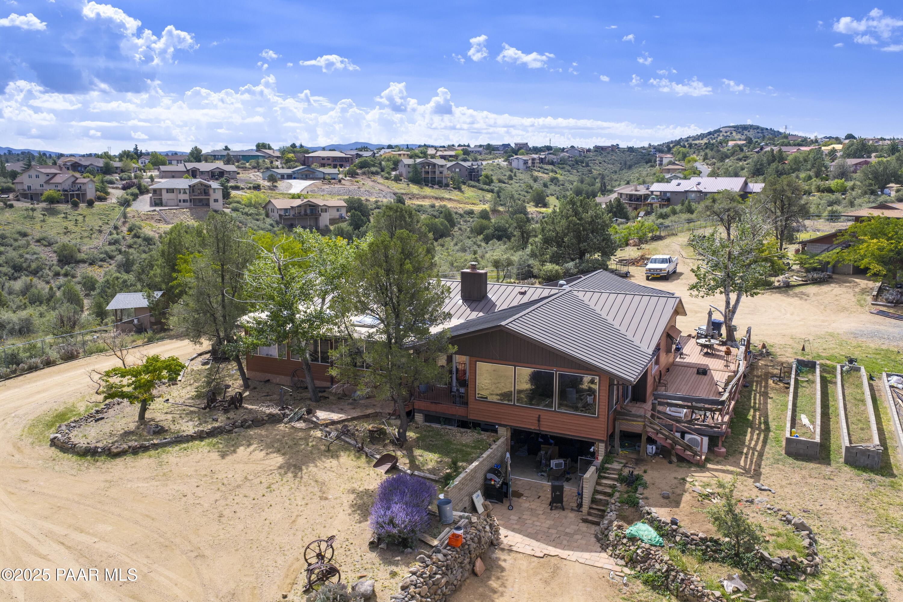 1405 W Ridge Drive