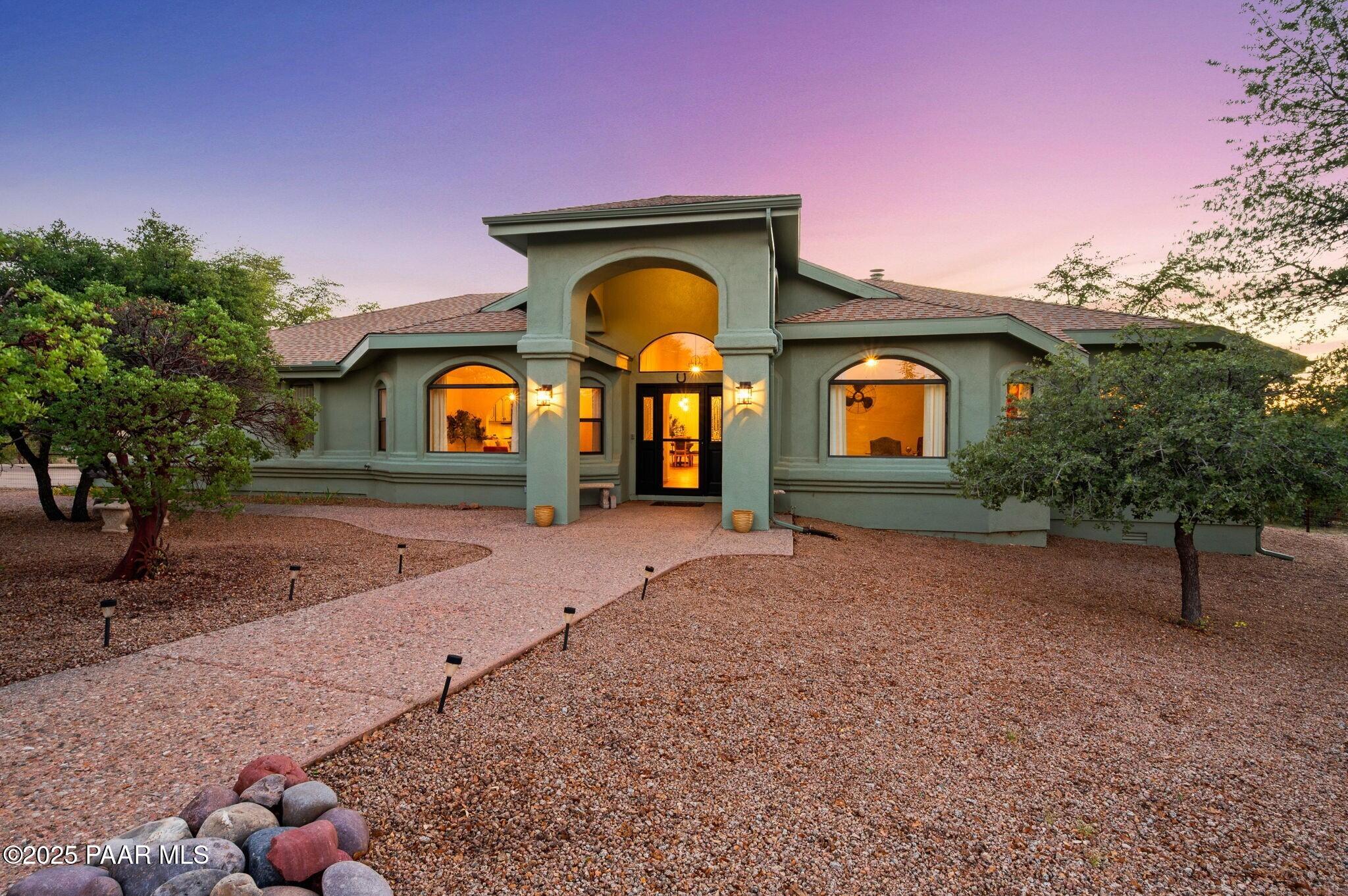 8640 N Granite Oaks Drive