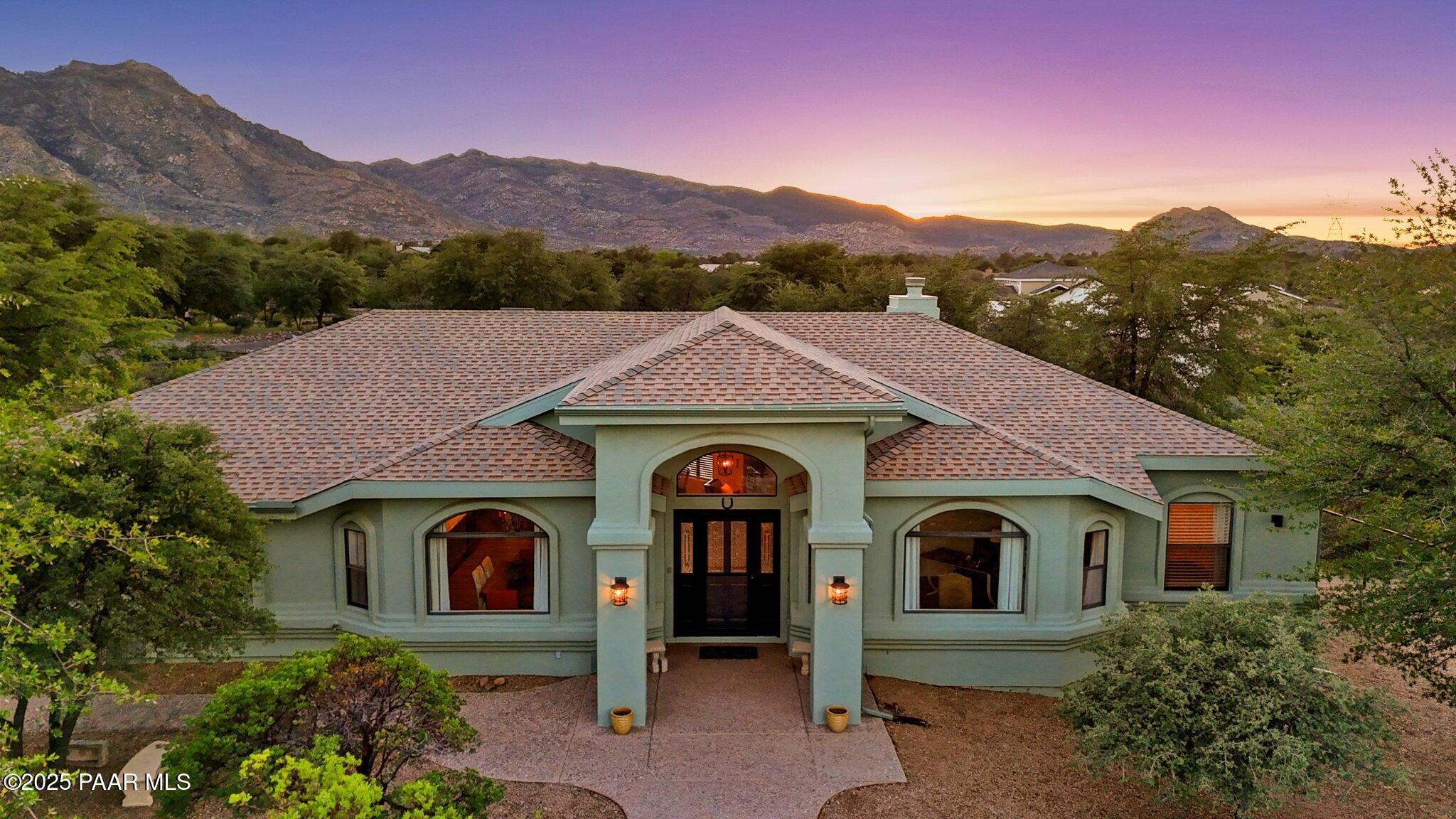 8640 N Granite Oaks Drive