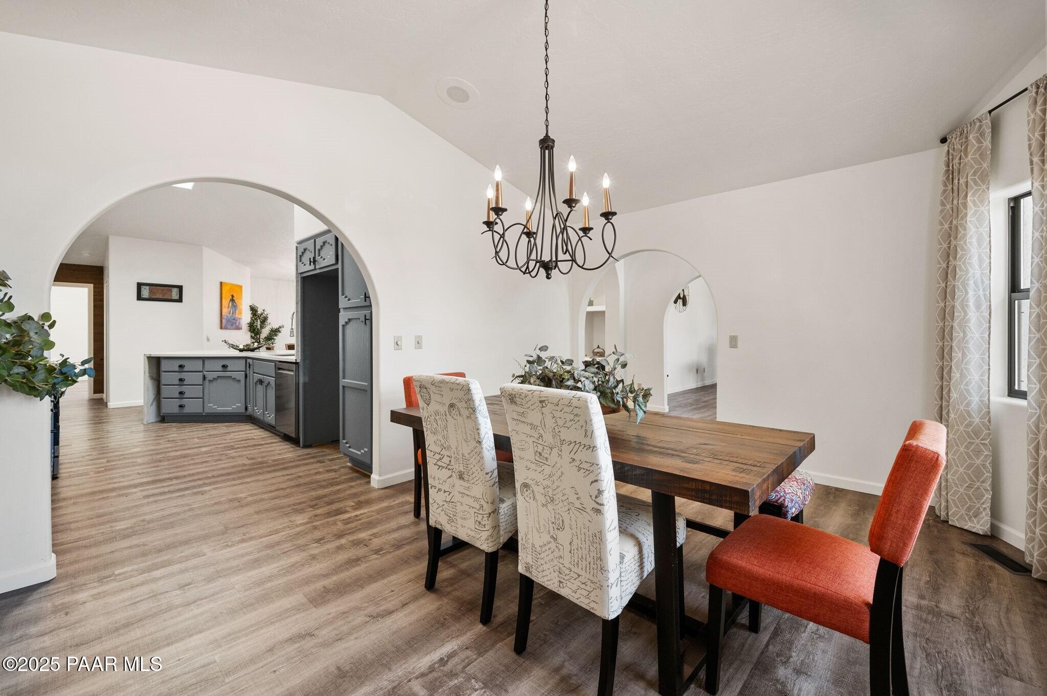 8640 N Granite Oaks Drive