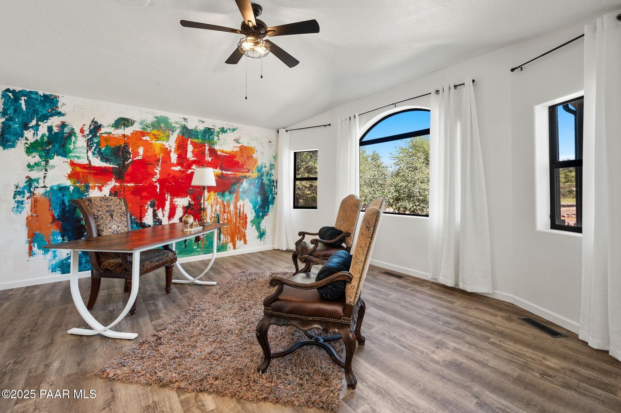 8640 N Granite Oaks Drive