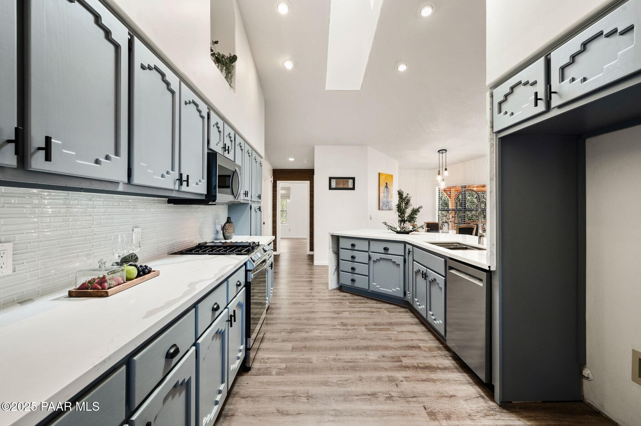 8640 N Granite Oaks Drive