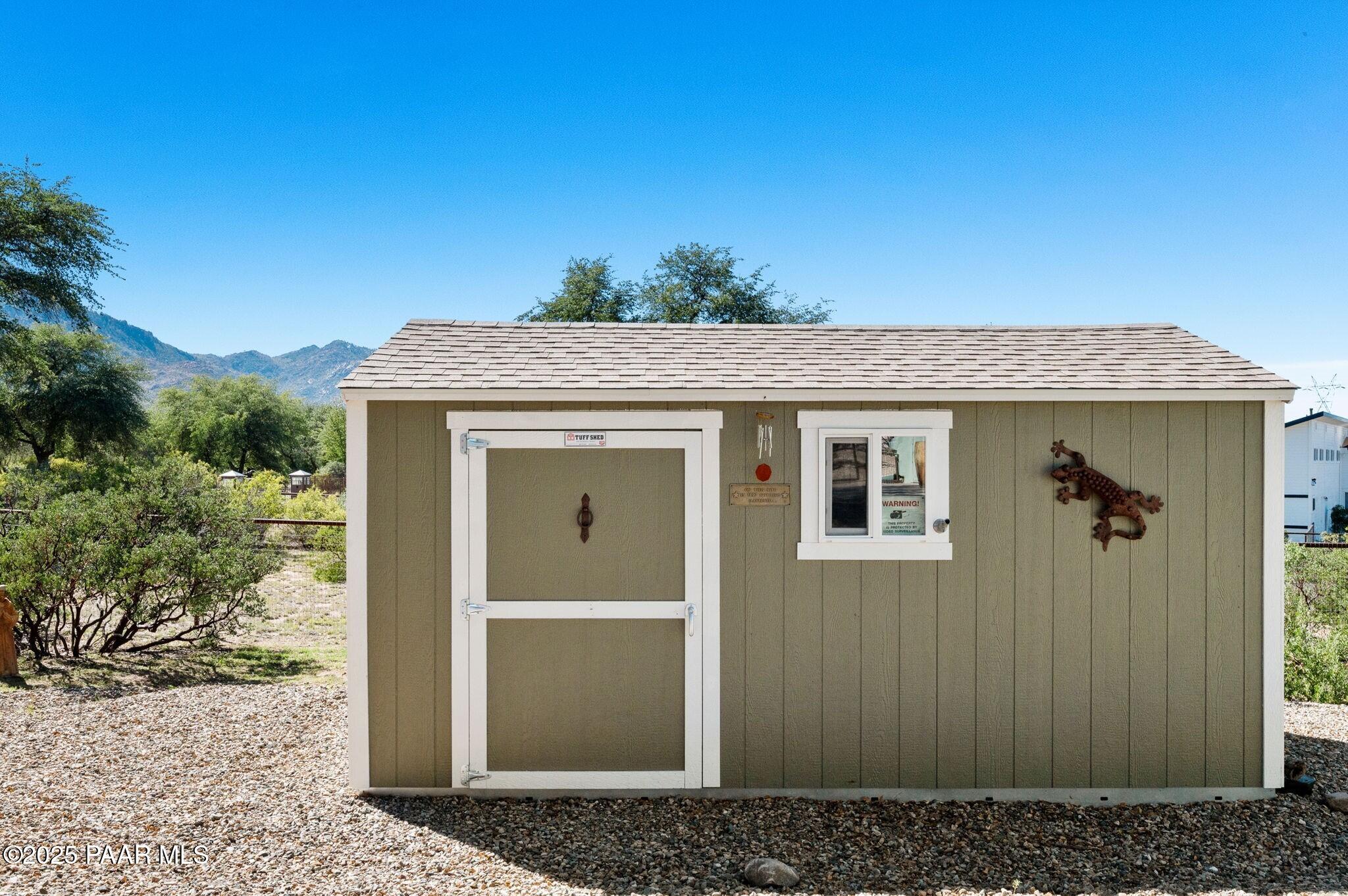 8640 N Granite Oaks Drive