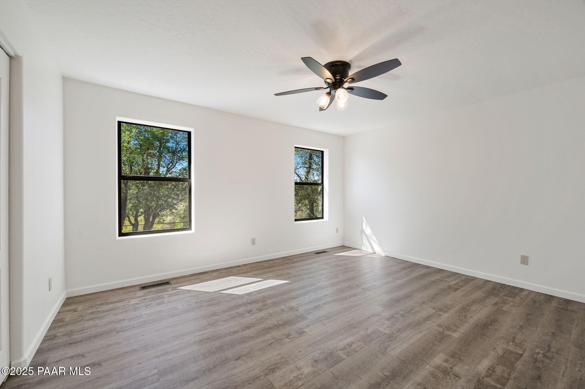 8640 N Granite Oaks Drive