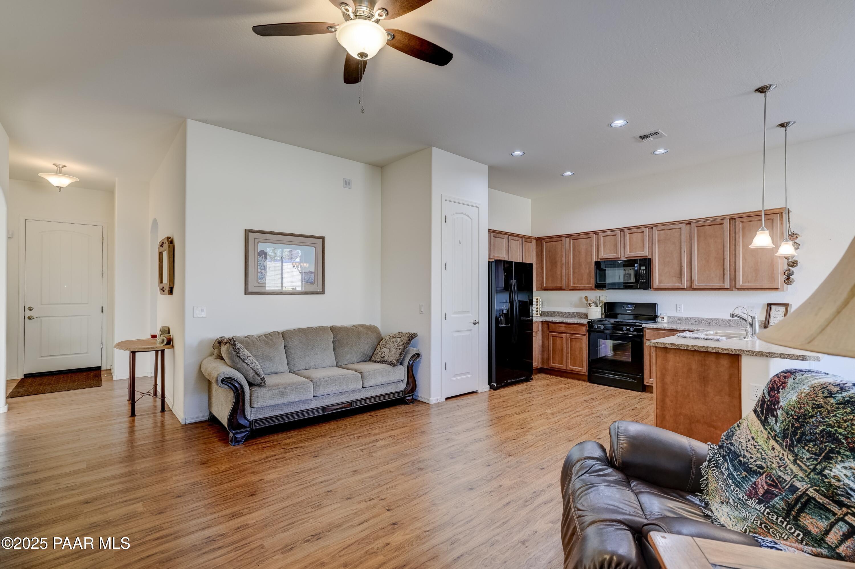 3836 N Marden Lane Unit: 7c3