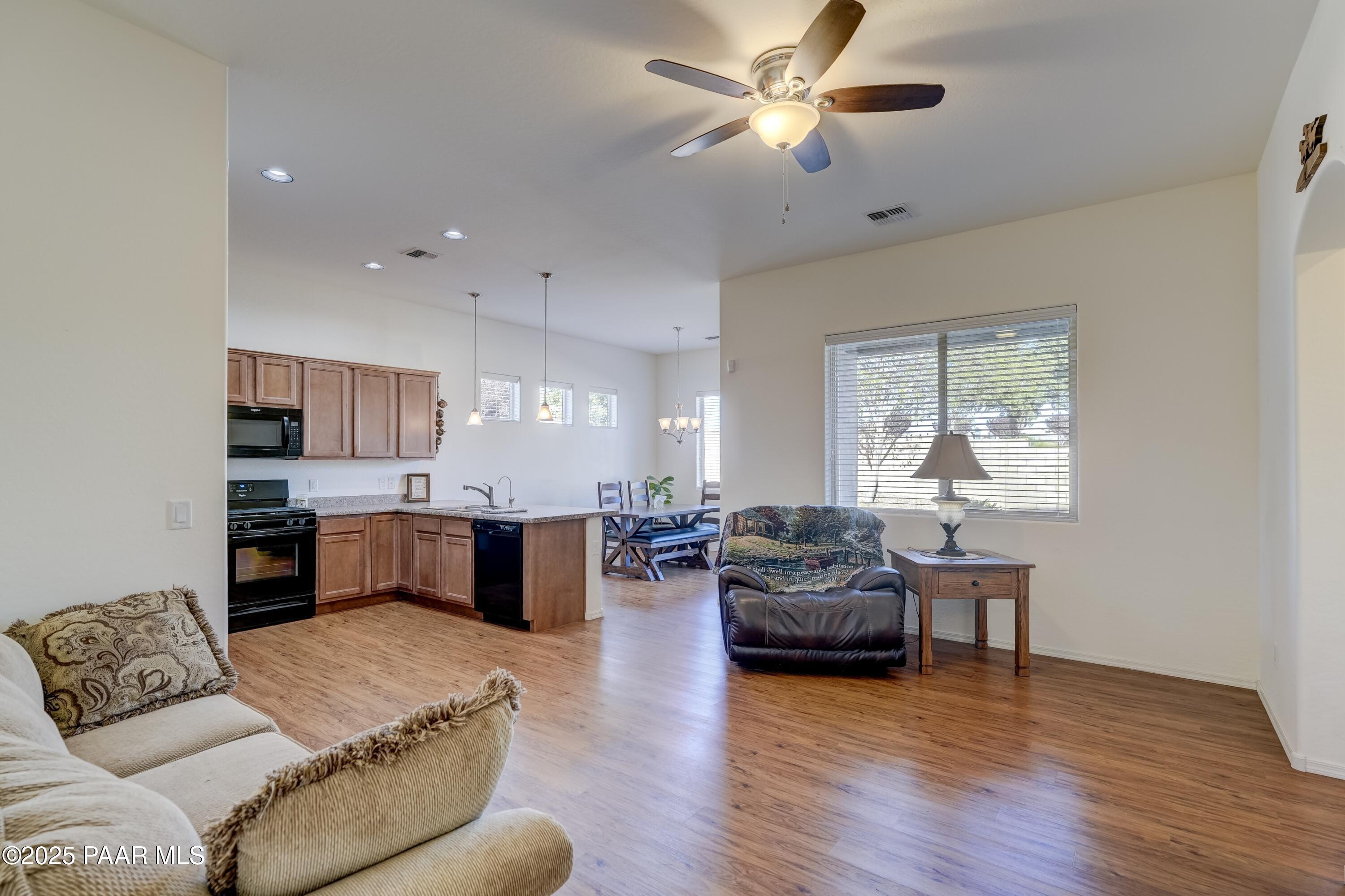 3836 N Marden Lane Unit: 7c3