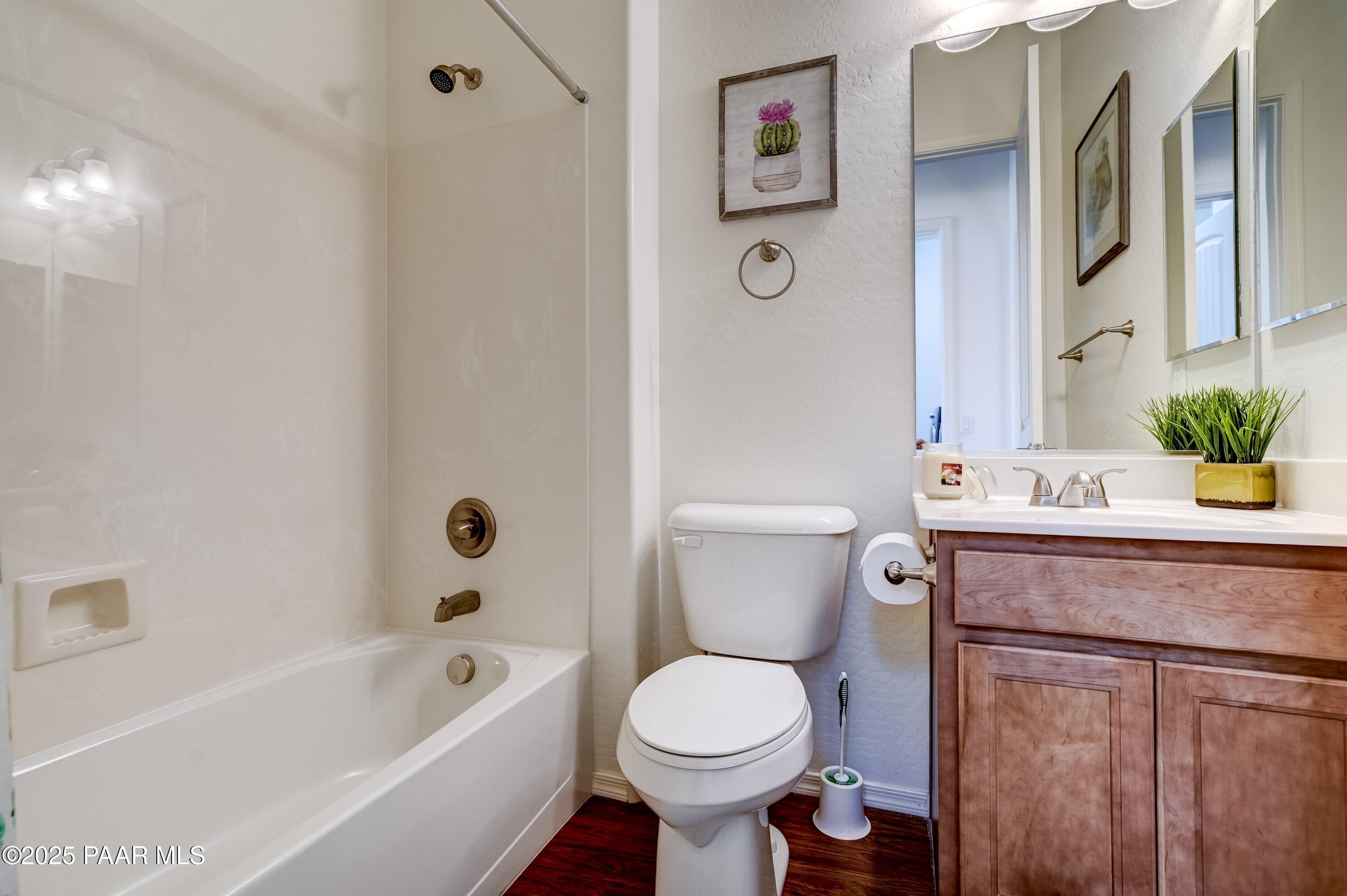 3836 N Marden Lane Unit: 7c3