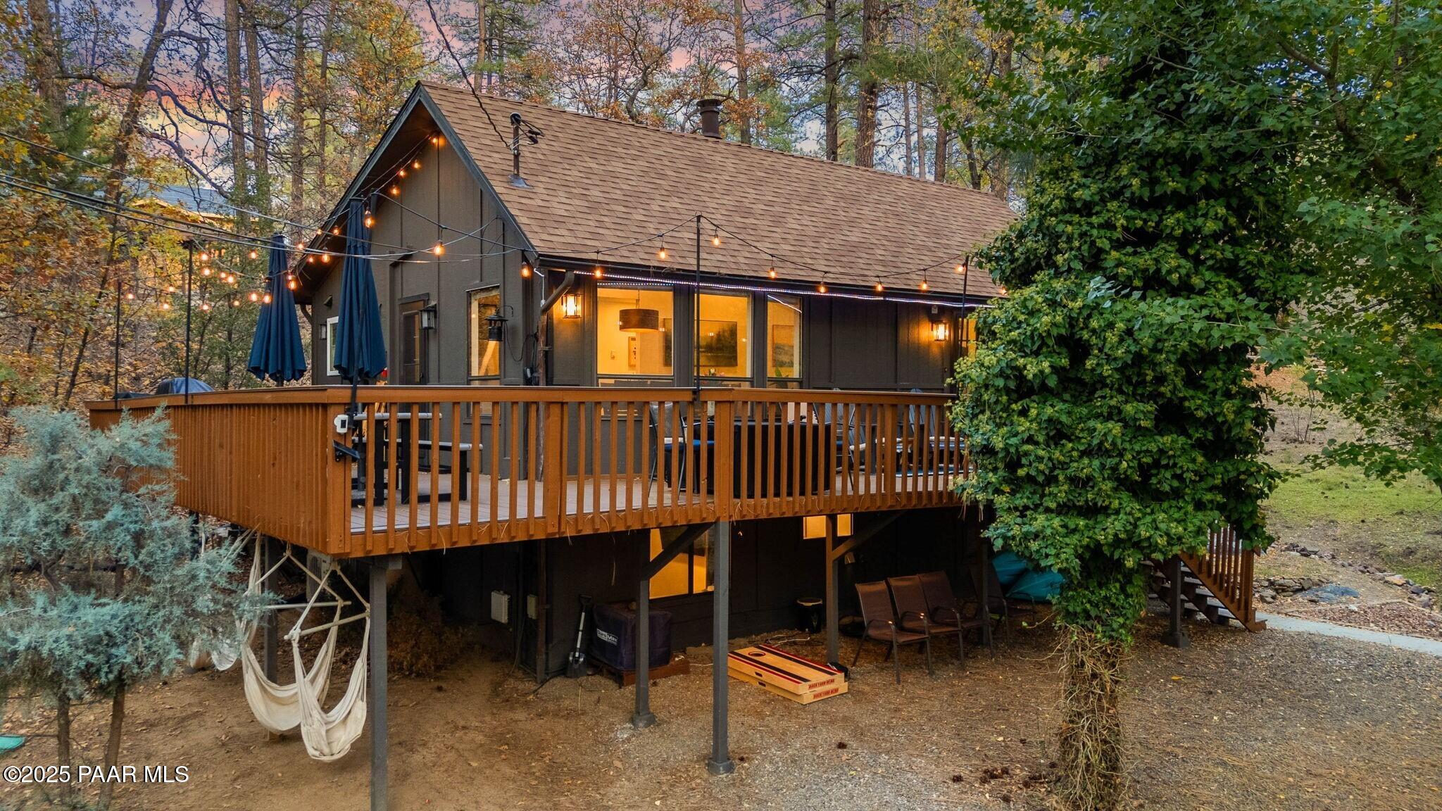 1458 E Silver King Circle