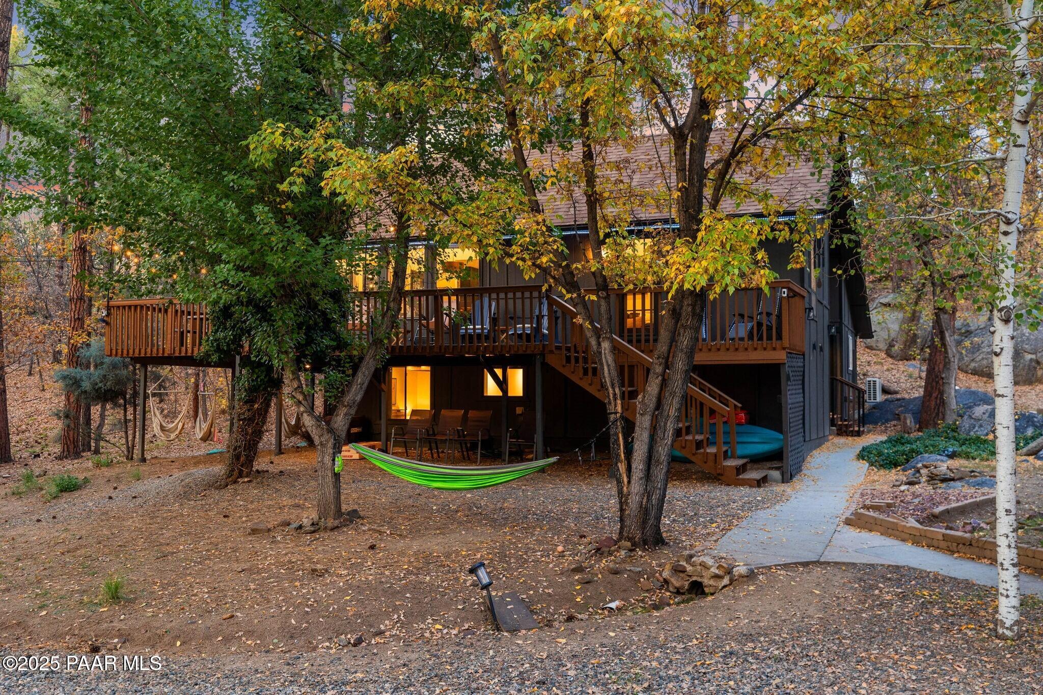 1458 E Silver King Circle