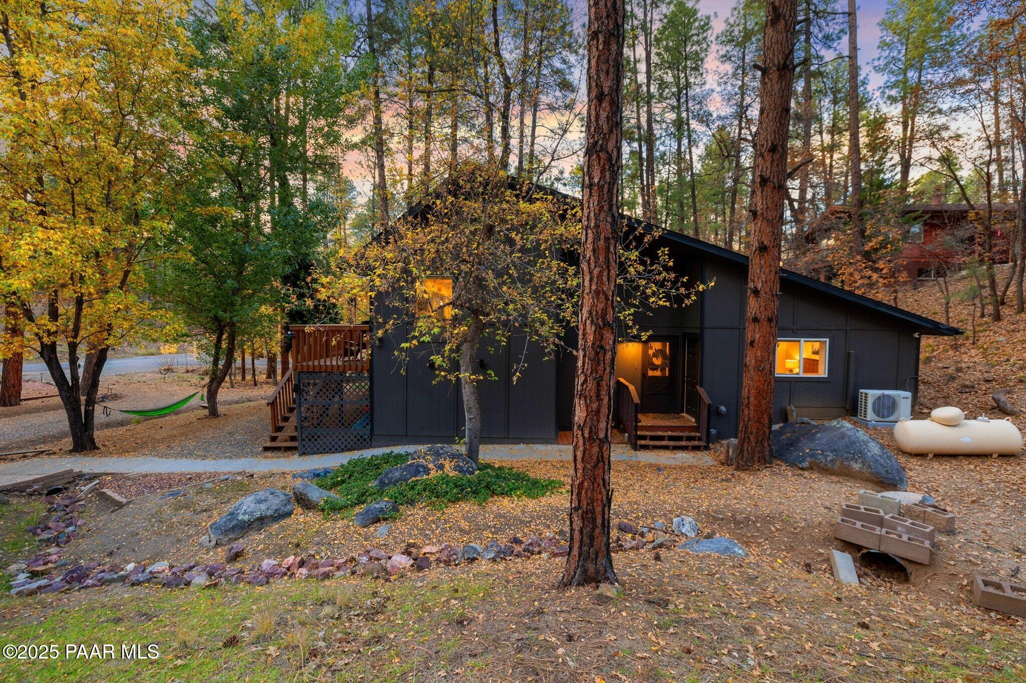 1458 E Silver King Circle