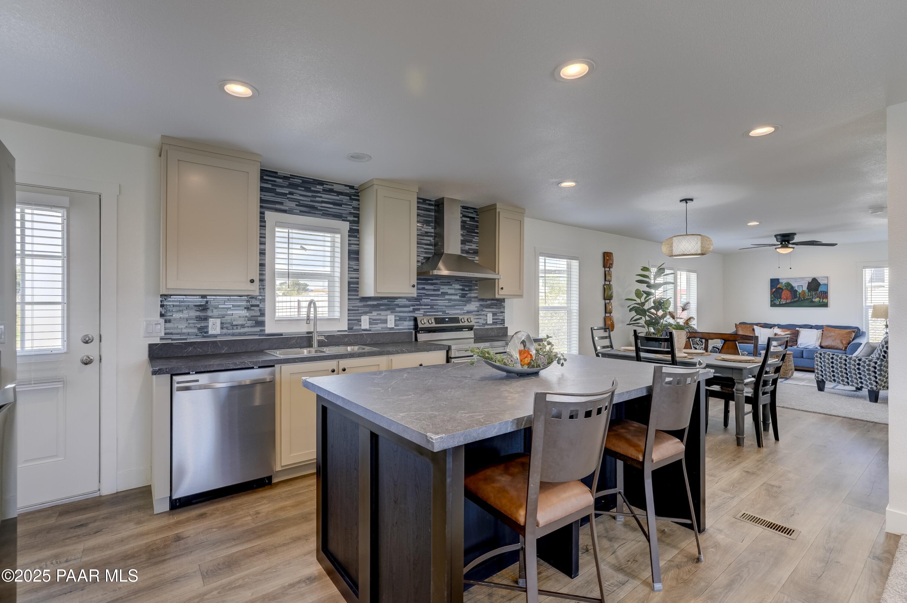 15918 S Indian Bend Drive