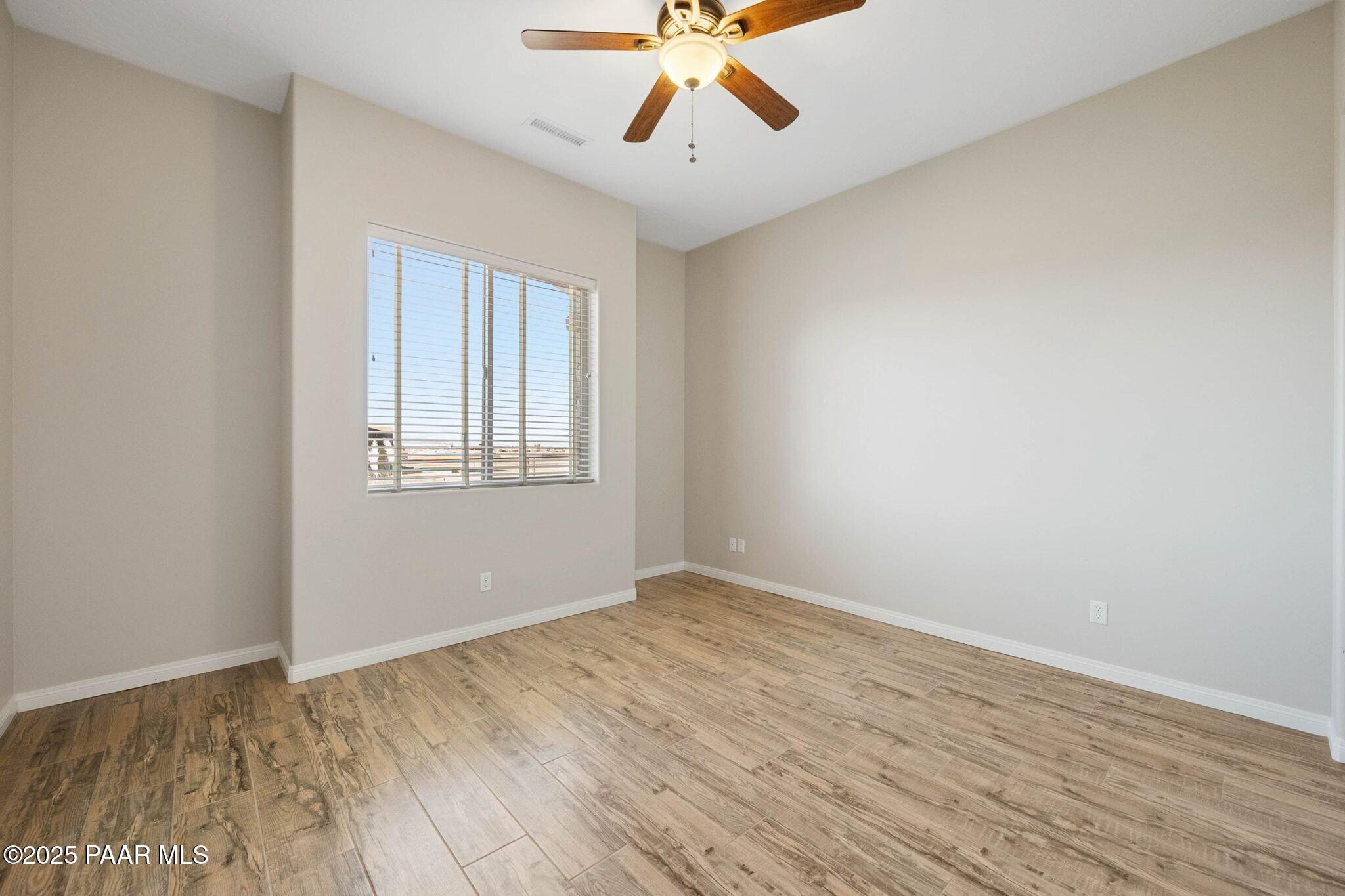 8575 N Buffalo Hill Court