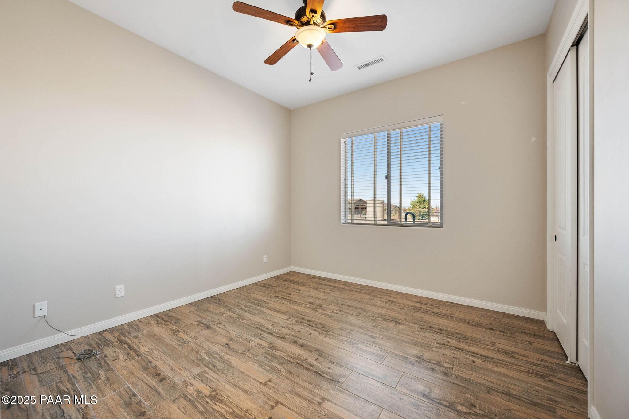 8575 N Buffalo Hill Court